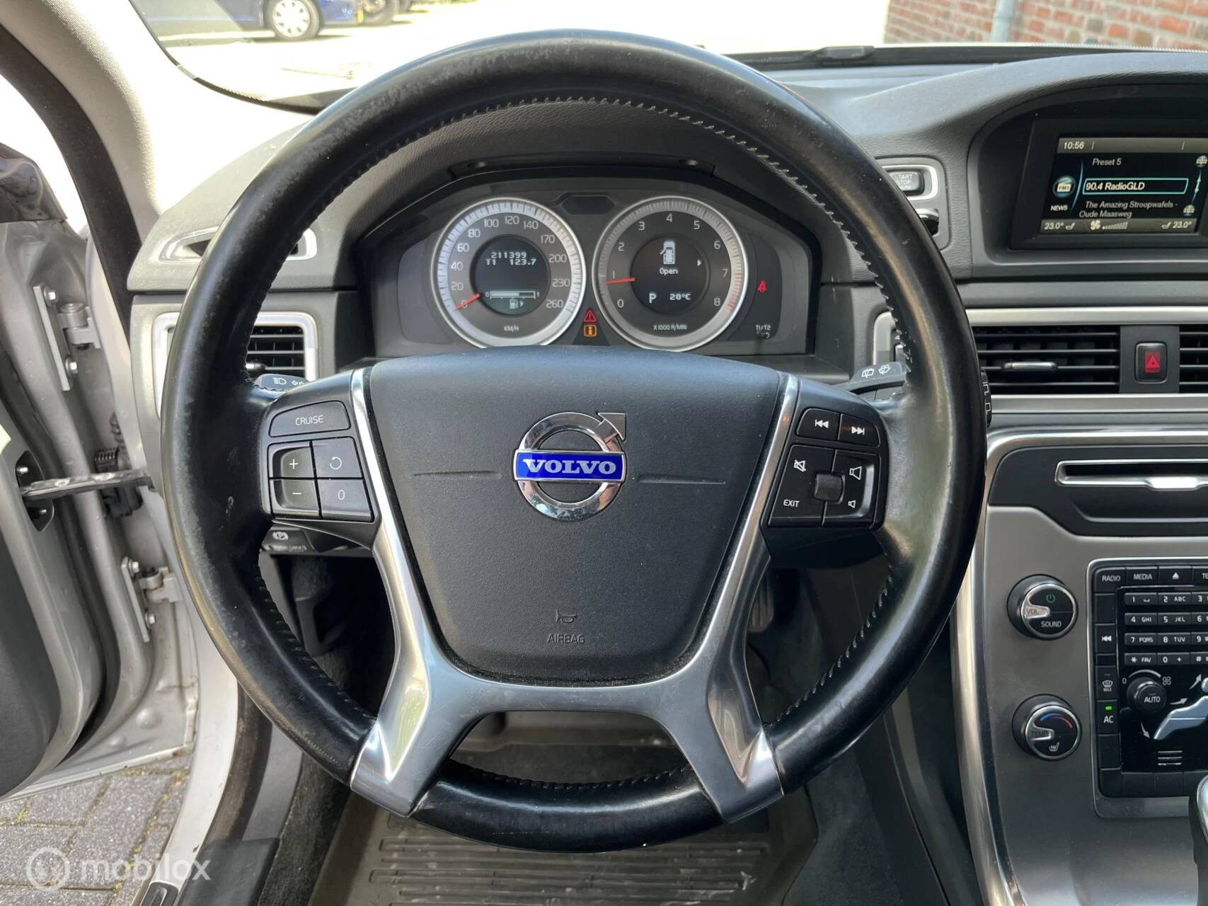 Hoofdafbeelding Volvo V70