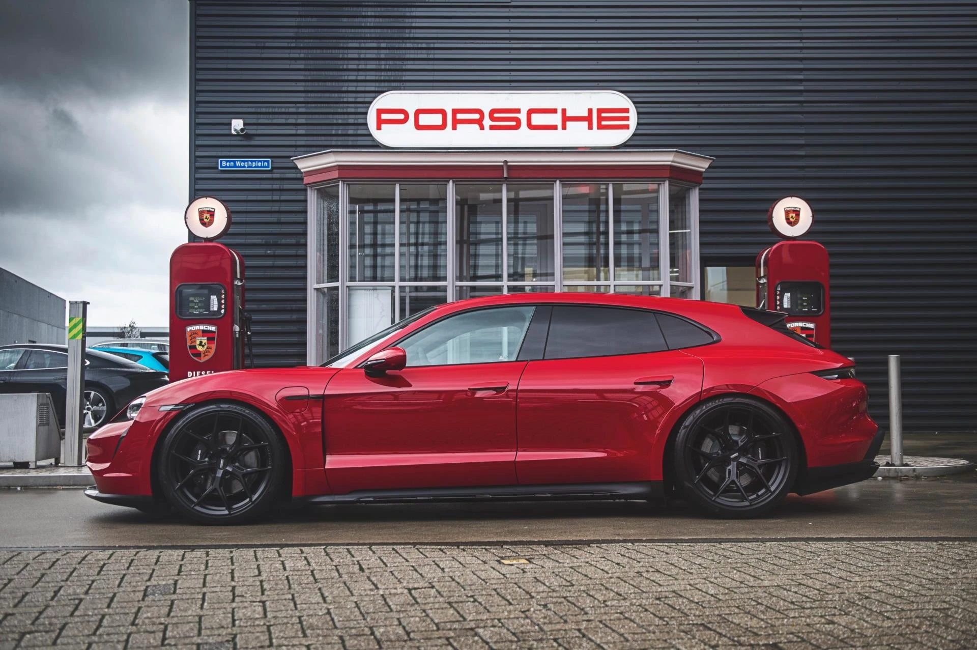 Hoofdafbeelding Porsche Taycan