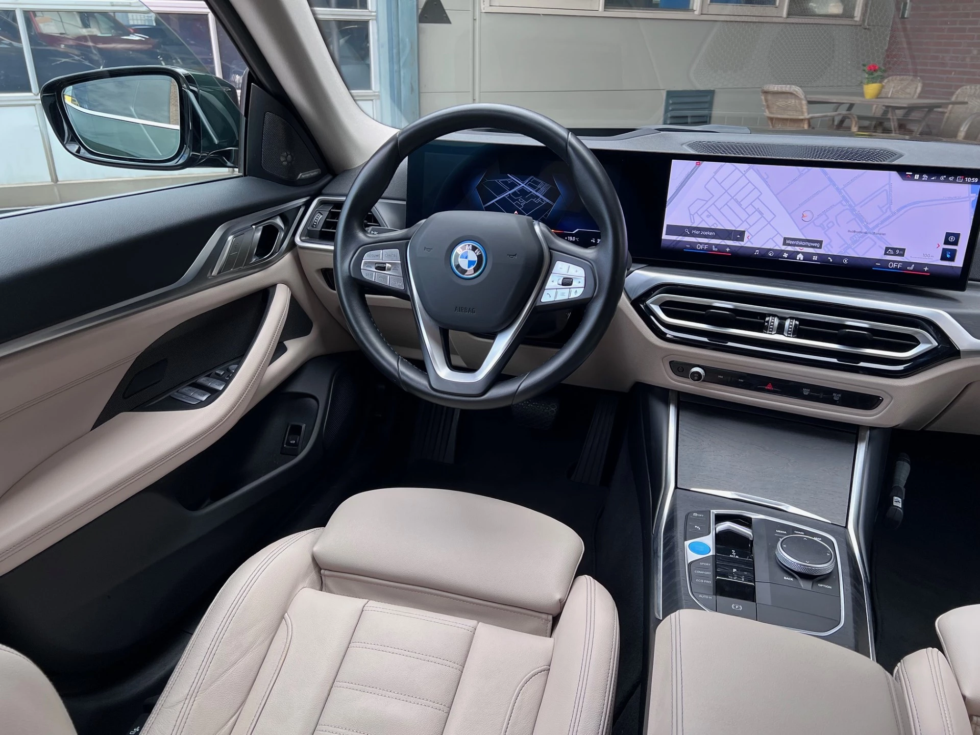 Hoofdafbeelding BMW i4