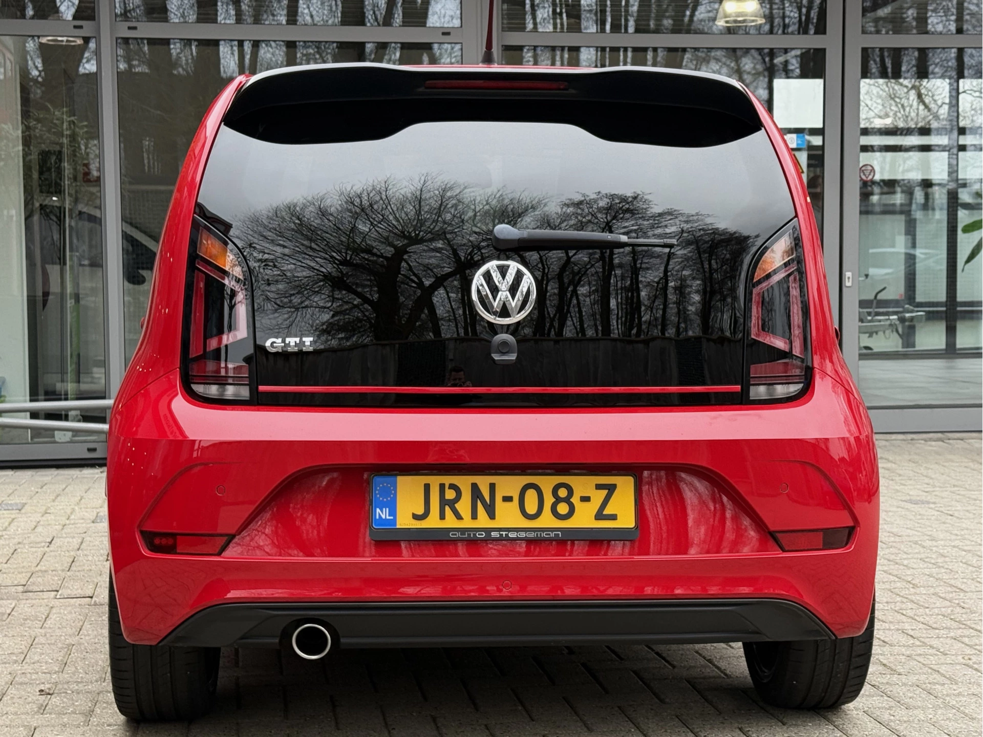 Hoofdafbeelding Volkswagen up!