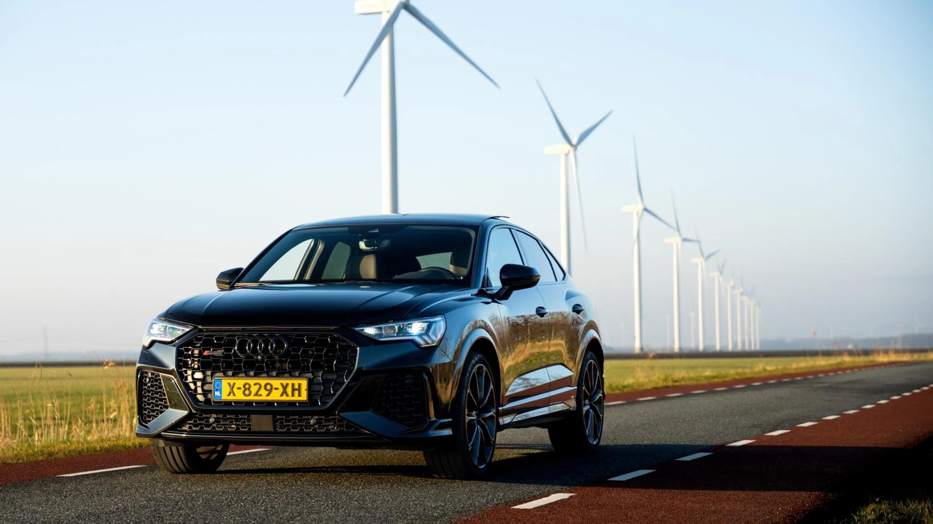 Hoofdafbeelding Audi RSQ3