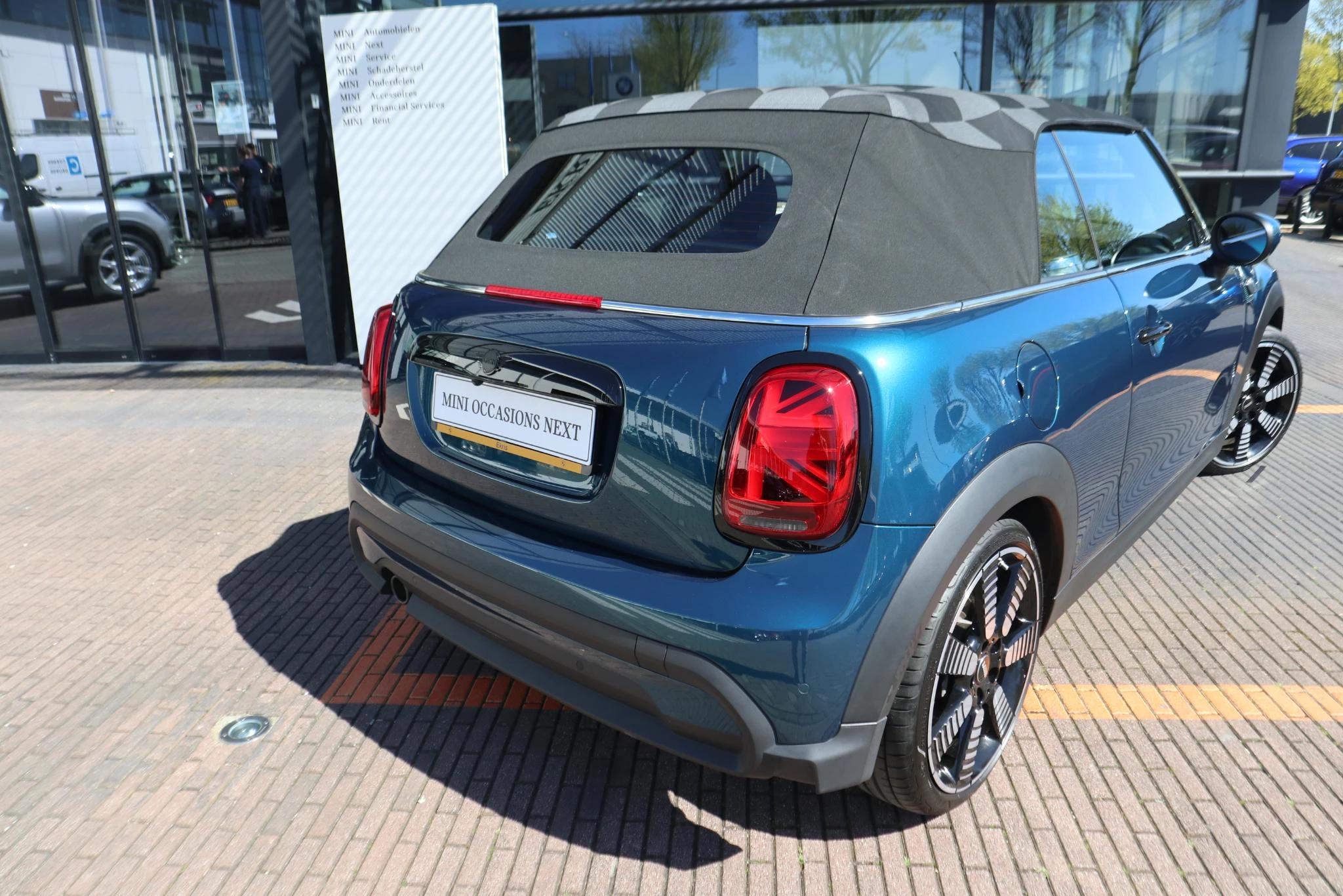 Hoofdafbeelding MINI Cooper Cabrio