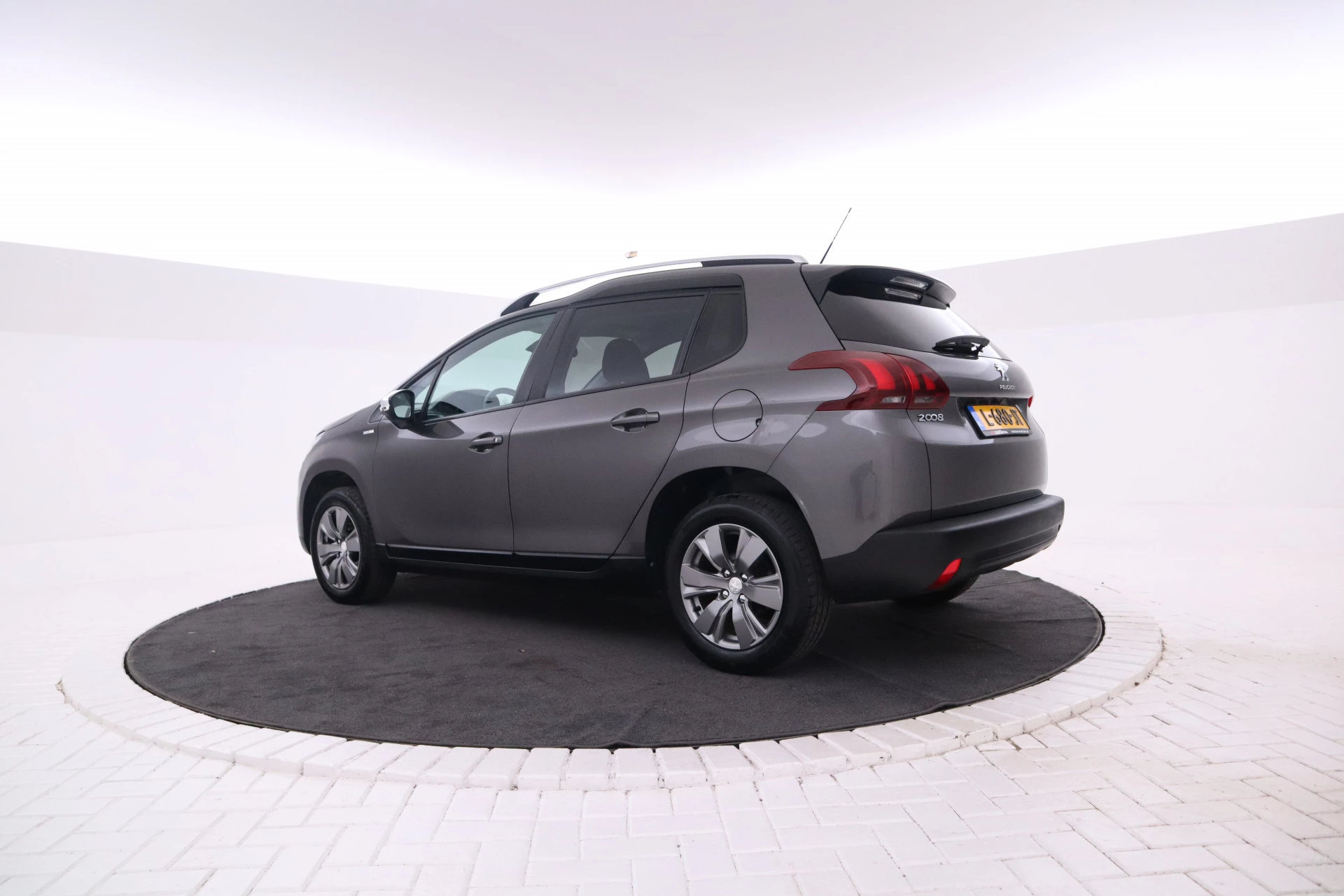 Hoofdafbeelding Peugeot 2008