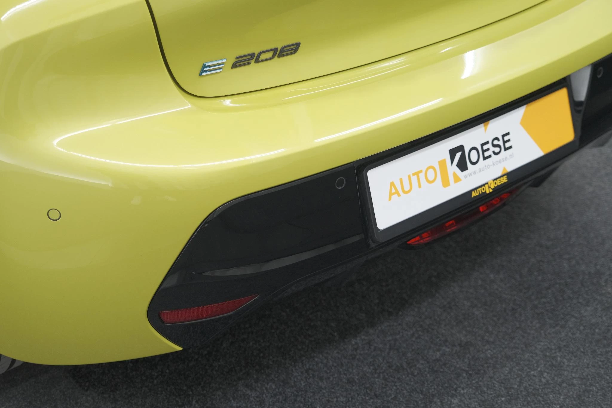 Hoofdafbeelding Peugeot e-208