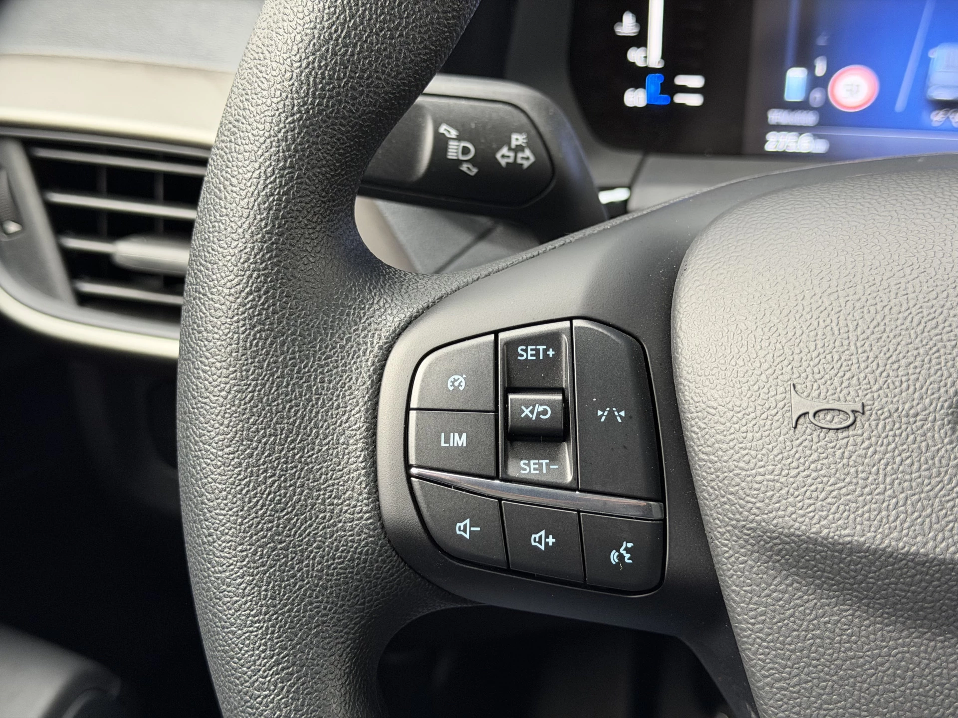 Hoofdafbeelding Ford Transit Courier