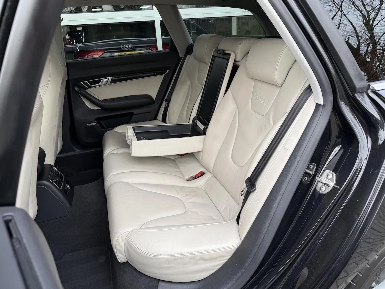 Hoofdafbeelding Audi S6