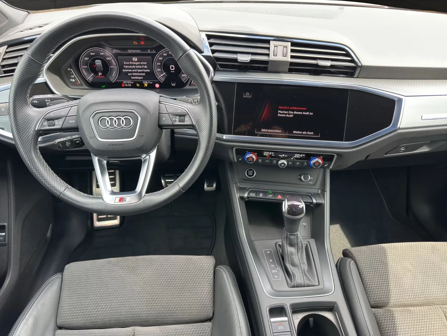 Hoofdafbeelding Audi Q3