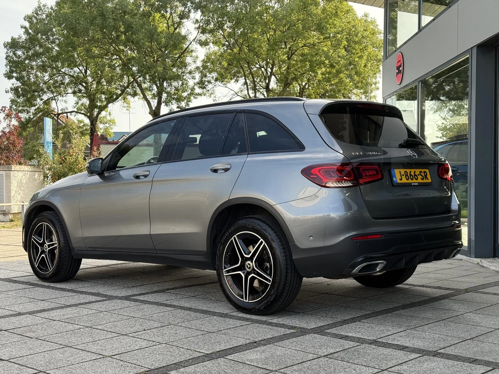 Hoofdafbeelding Mercedes-Benz GLC