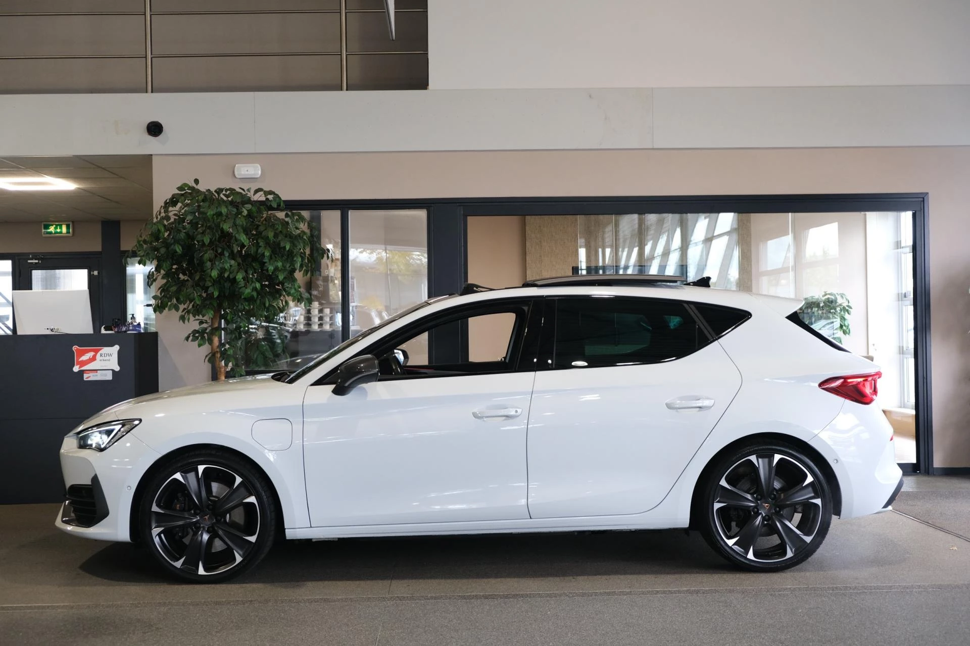 Hoofdafbeelding CUPRA Leon