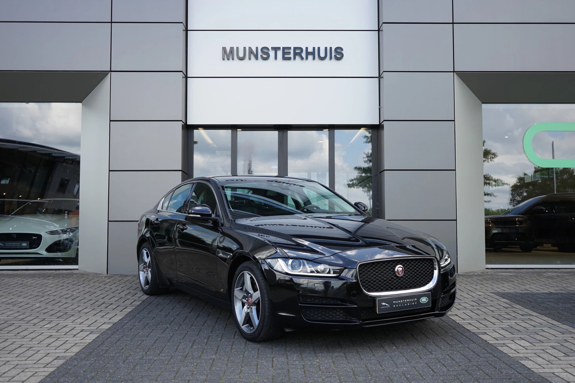 Hoofdafbeelding Jaguar XE