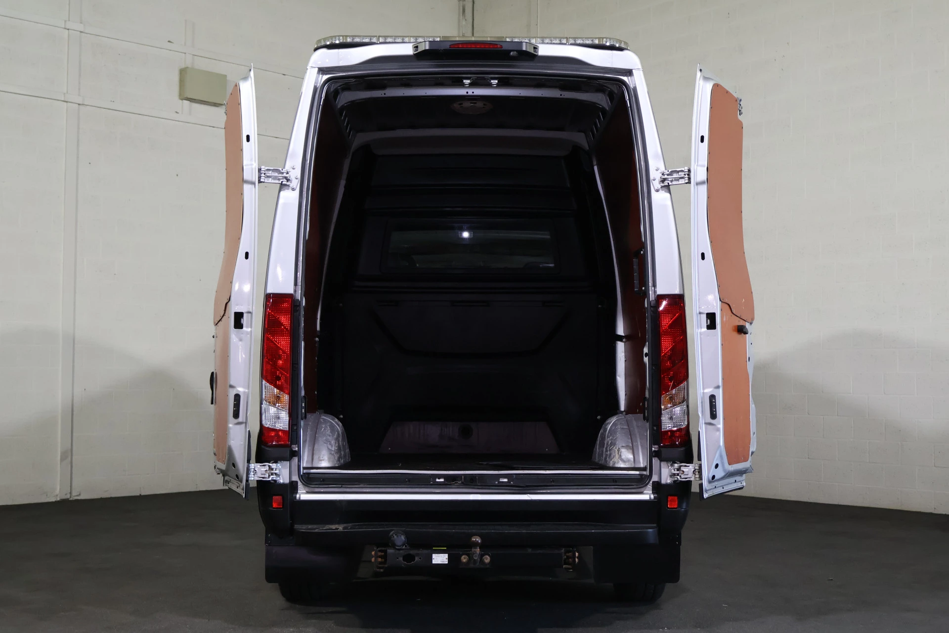 Hoofdafbeelding Iveco 35S21