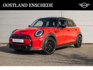 MINI Cooper S Hatchback Classic Automaat / Sportstoelen / Achteruitrijcamera / LED / Stoelverwarming / Leder / Cruise Control