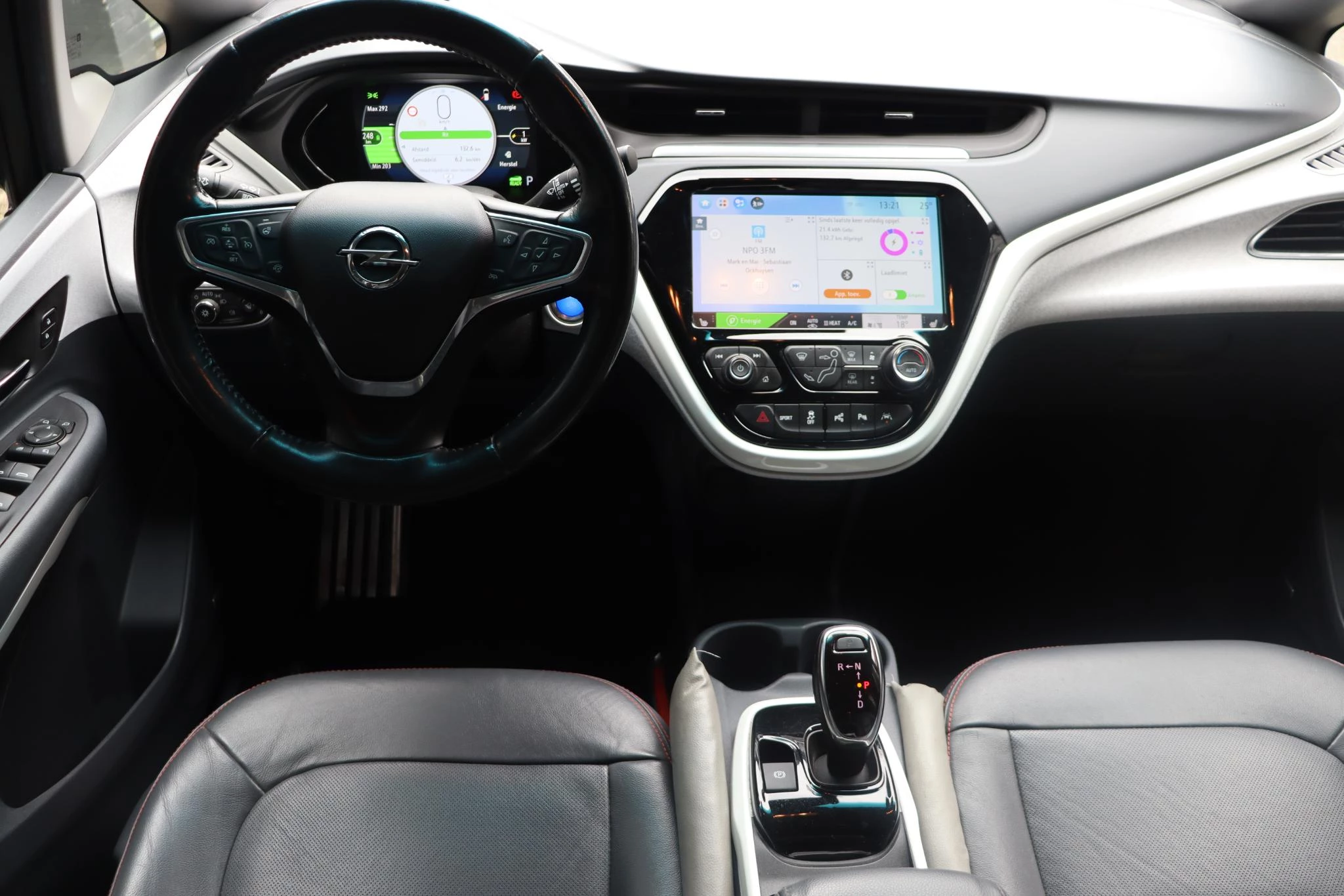 Hoofdafbeelding Opel Ampera-e