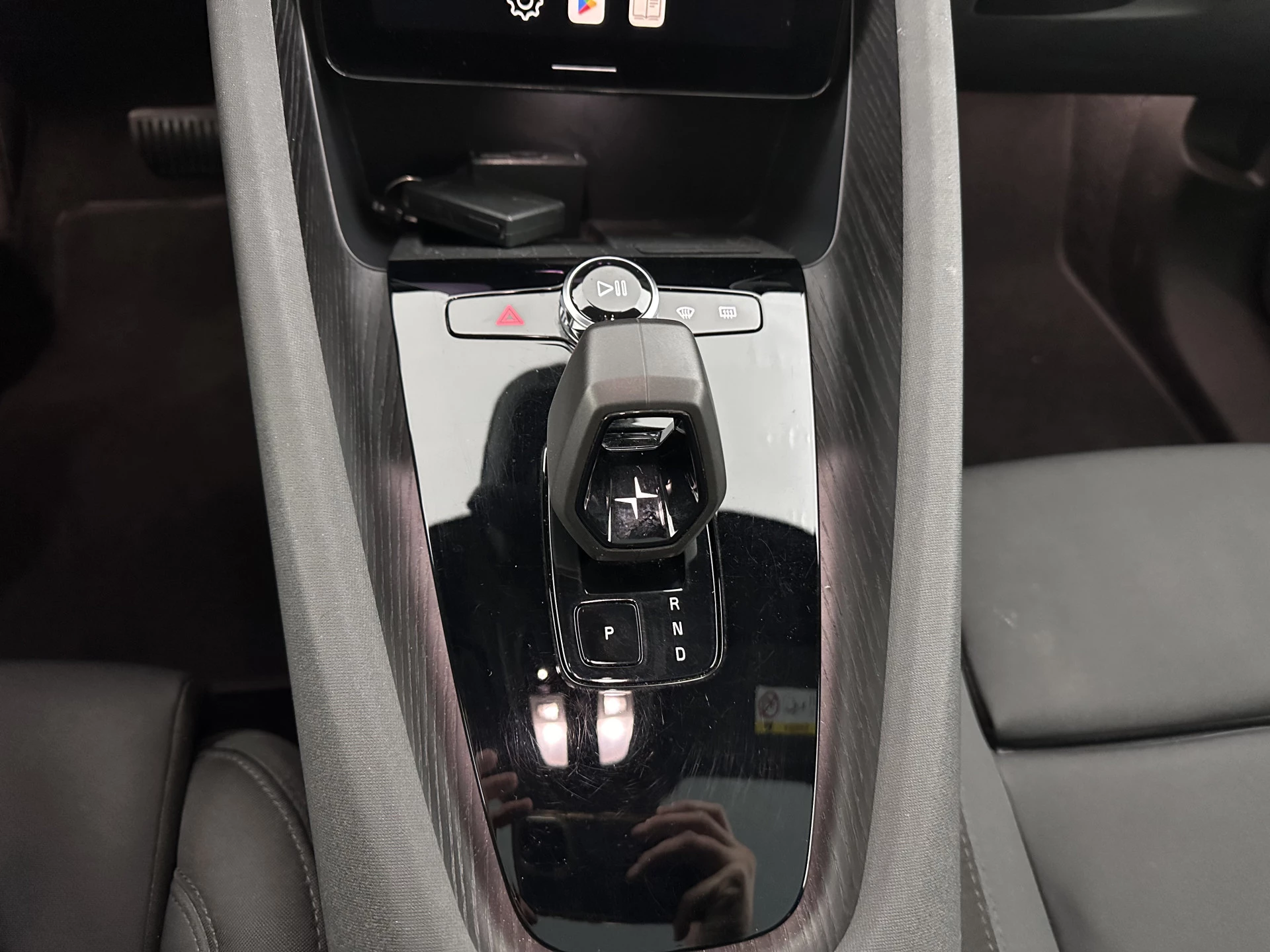 Hoofdafbeelding Polestar 2