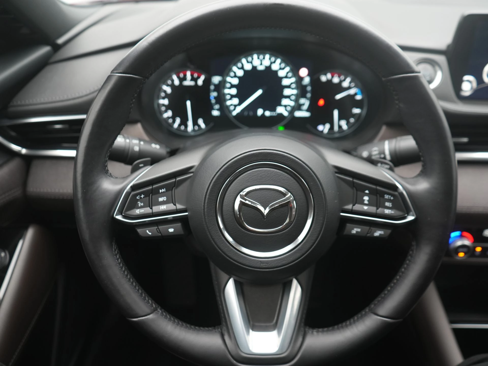 Hoofdafbeelding Mazda 6