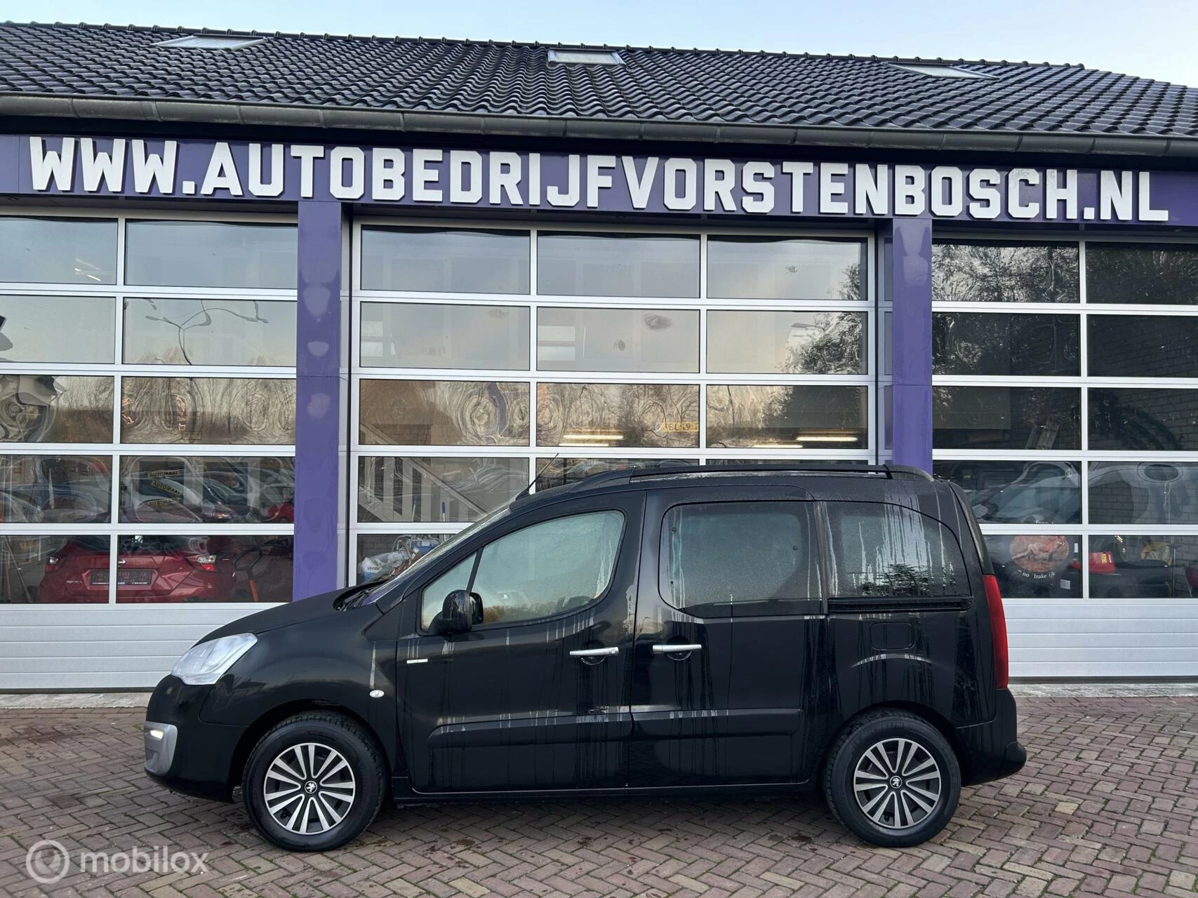 Hoofdafbeelding Peugeot Partner