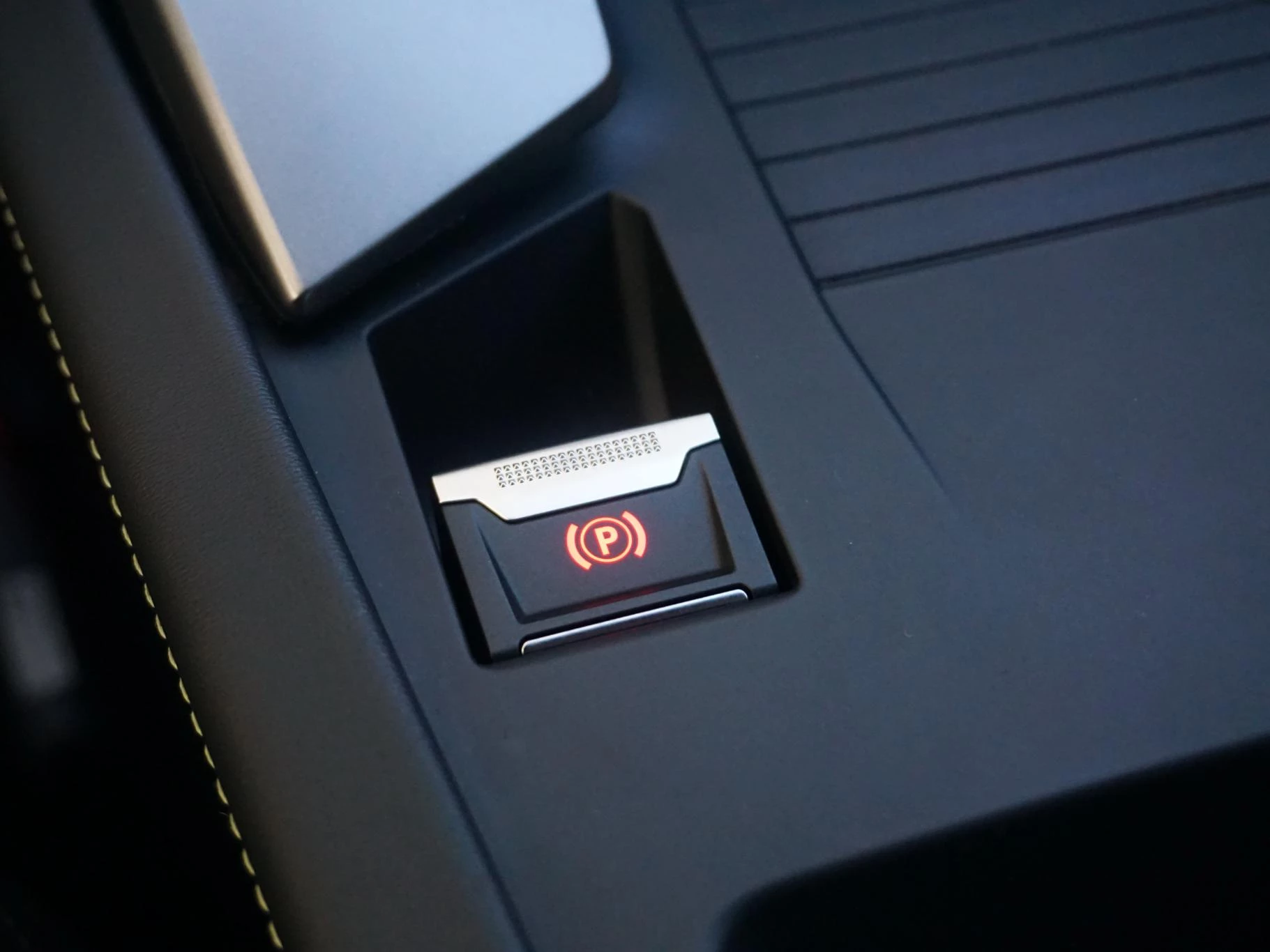 Hoofdafbeelding Peugeot 408