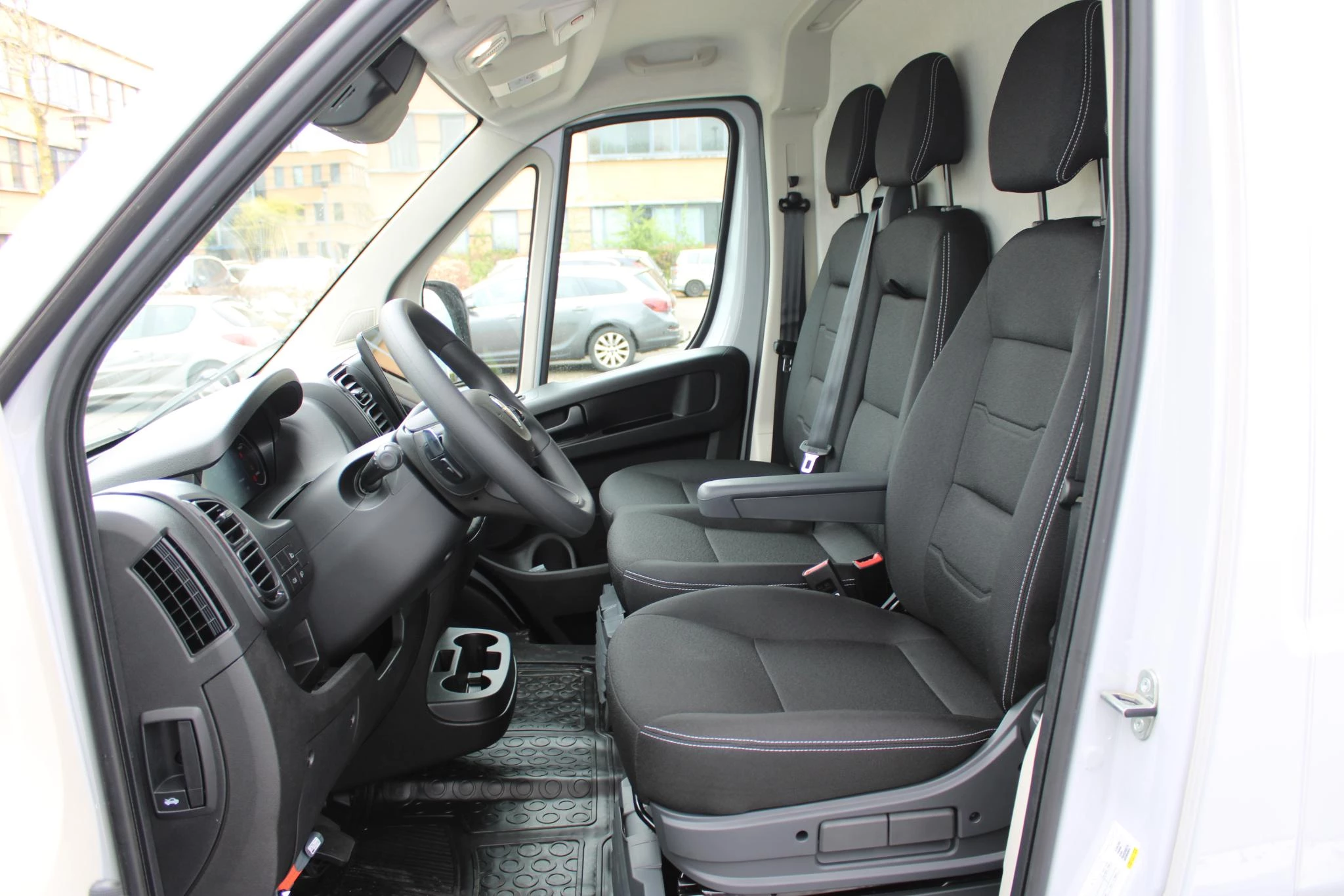 Hoofdafbeelding Opel Movano