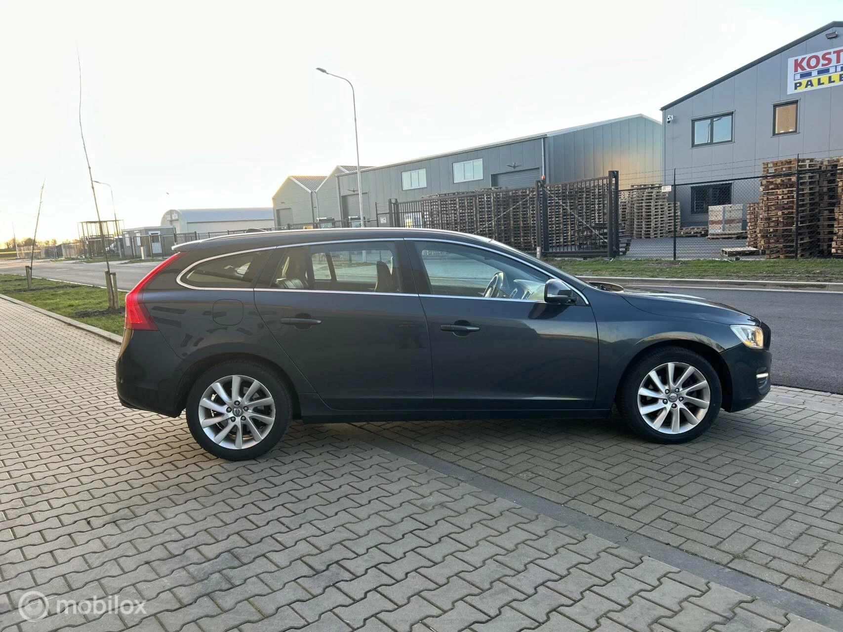 Hoofdafbeelding Volvo V60