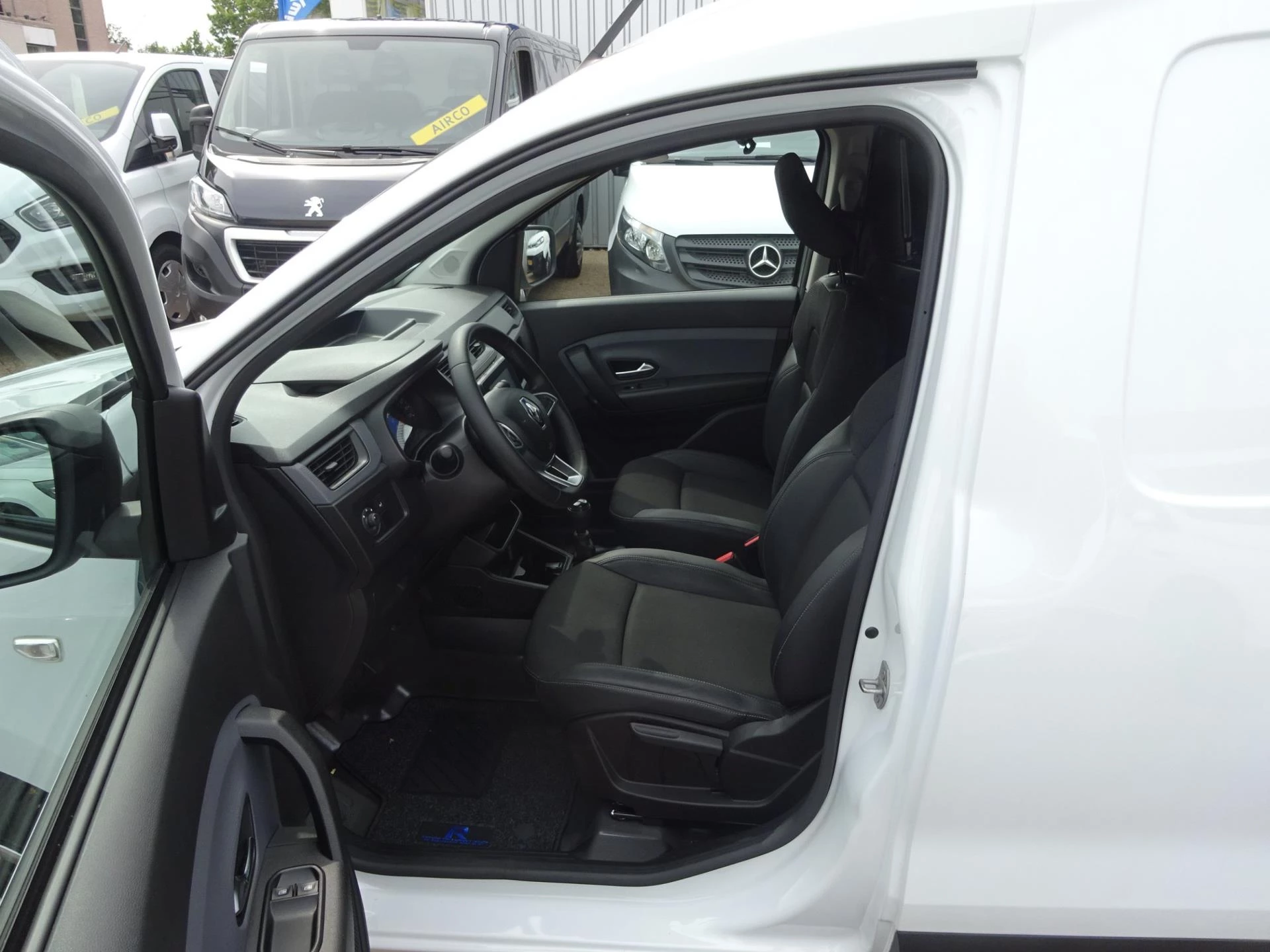 Hoofdafbeelding Renault Express