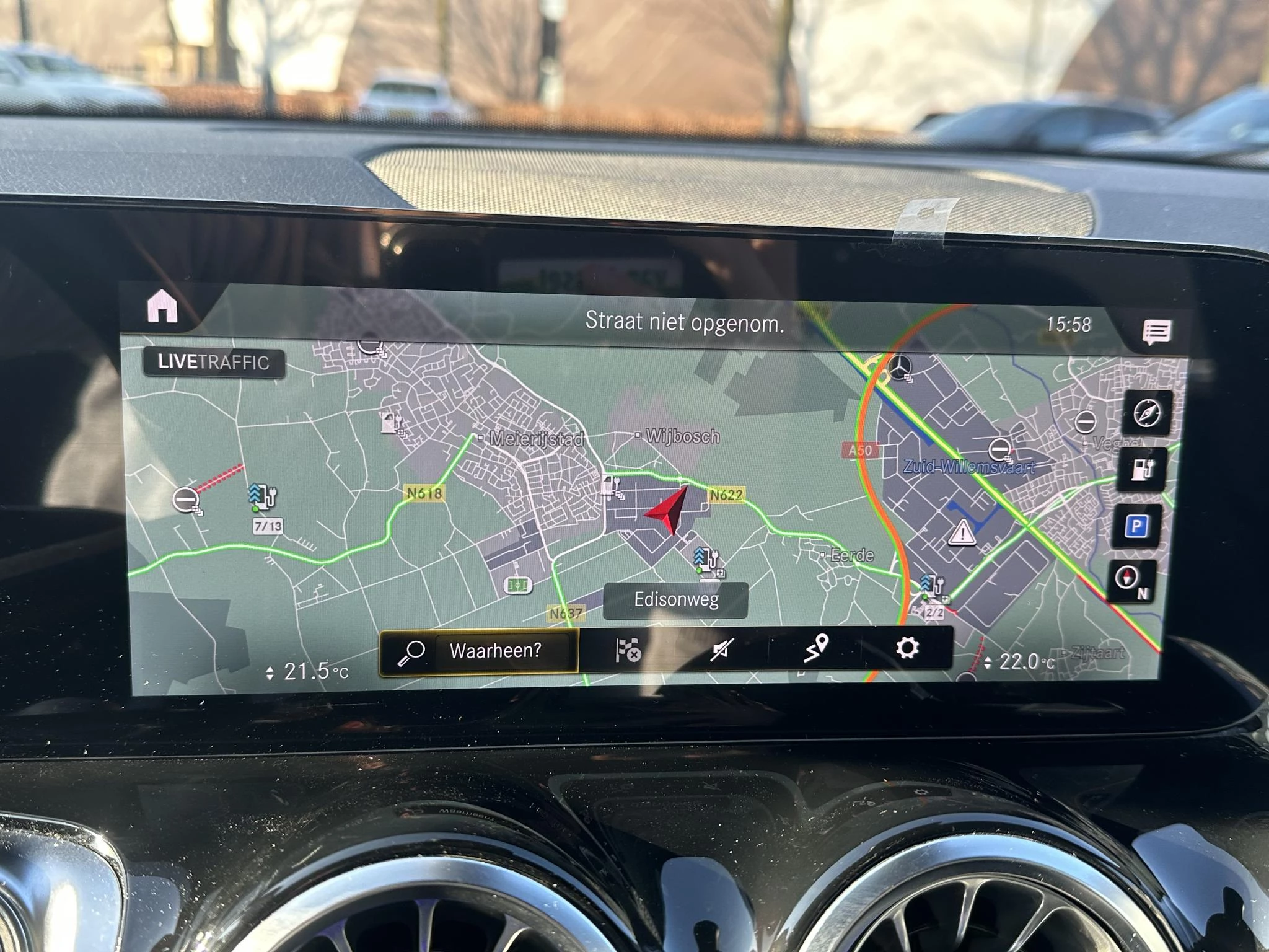 Hoofdafbeelding Mercedes-Benz EQB