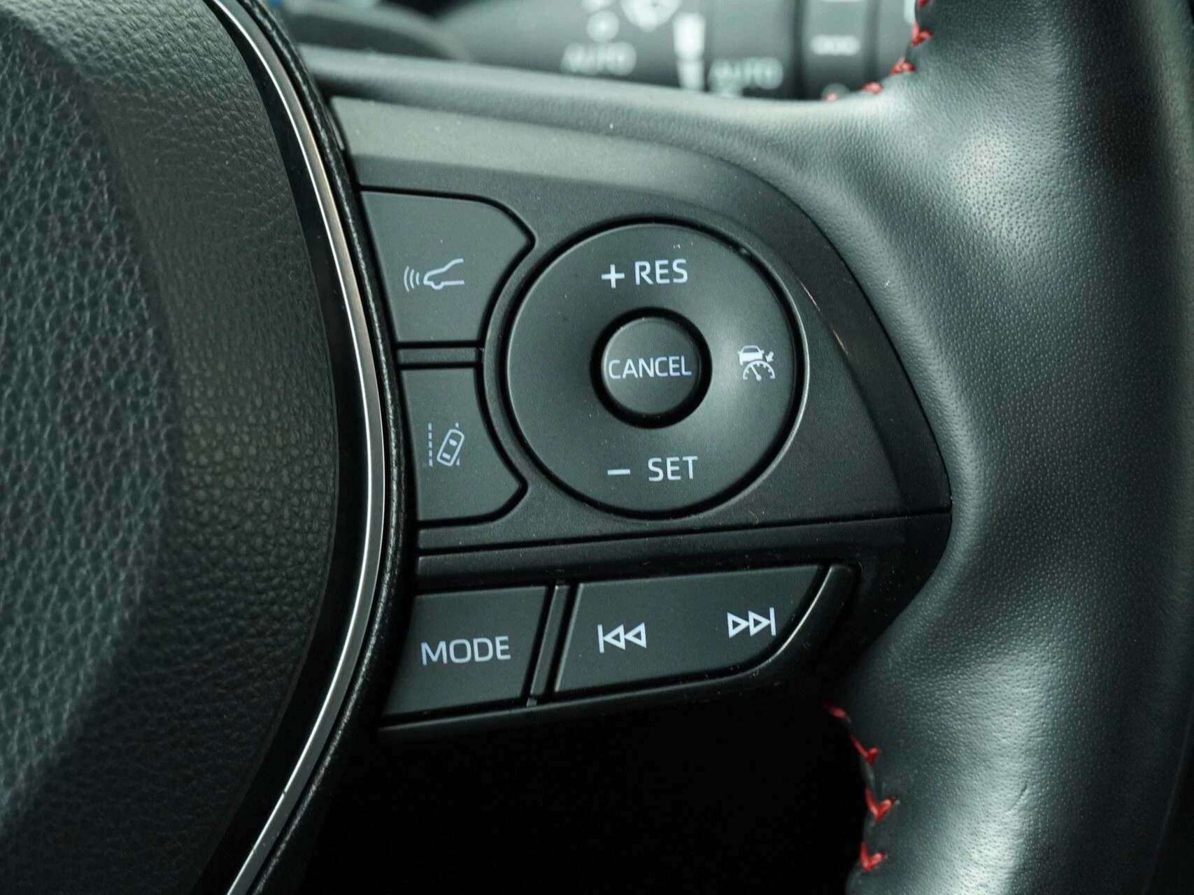 Hoofdafbeelding Suzuki Across