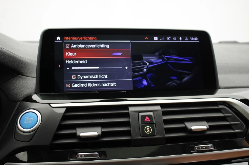 Hoofdafbeelding BMW iX3