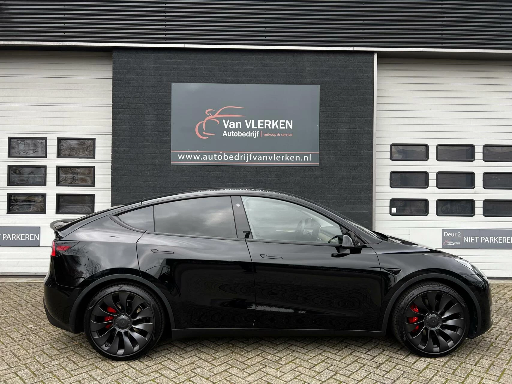 Hoofdafbeelding Tesla Model Y