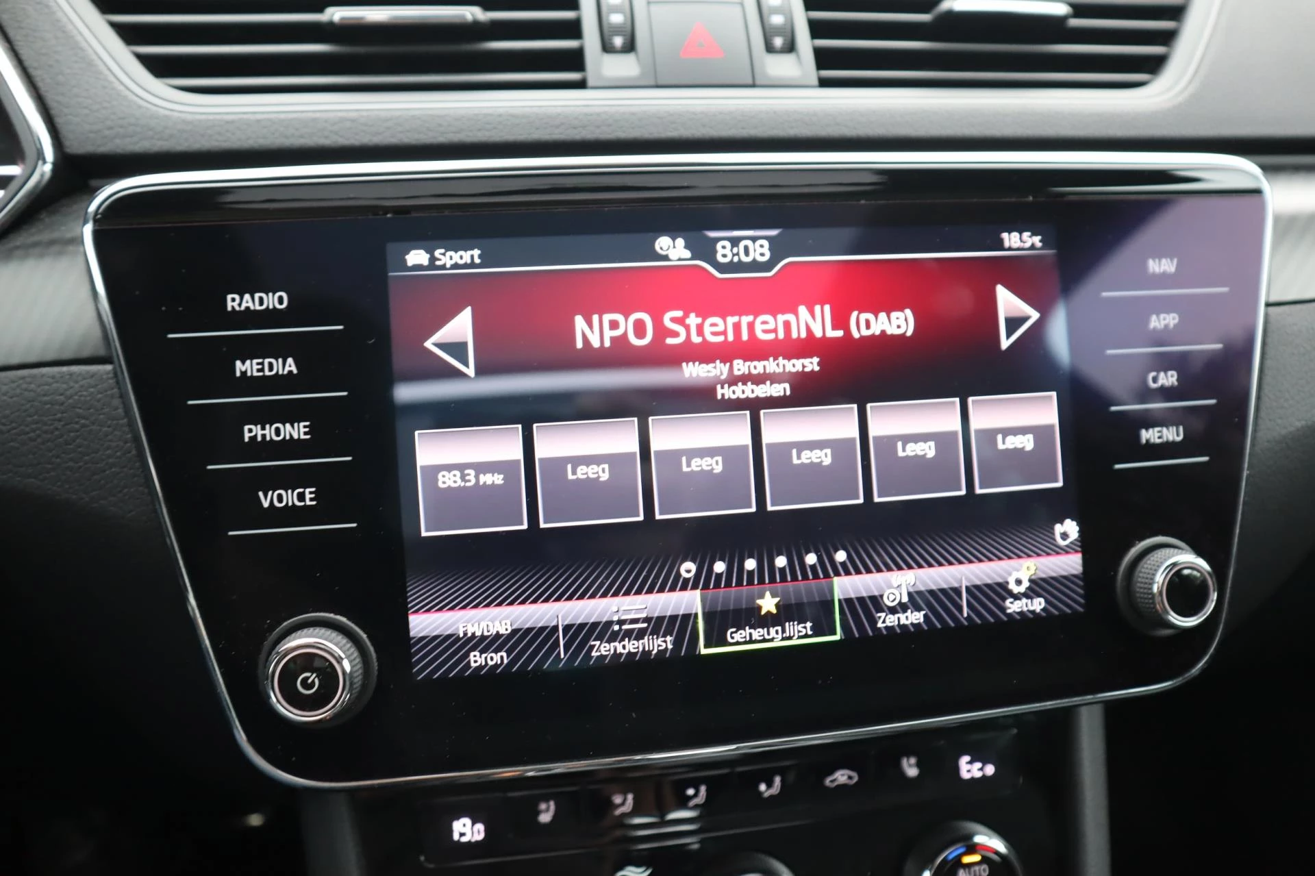 Hoofdafbeelding Škoda Superb