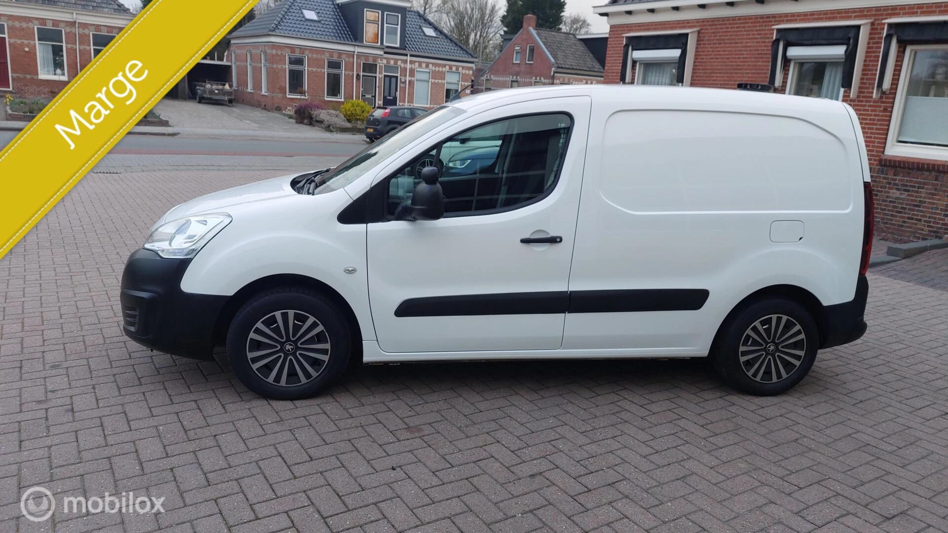 Hoofdafbeelding Peugeot Partner