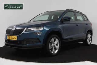 Skoda Karoq 1.5 TSI ACT Ambition Business (ACHTERUITRIJCAMERA, PARKEERSENSOREN, CRUISE CONTROL, NAVIGATIE, AUTOMAAT)