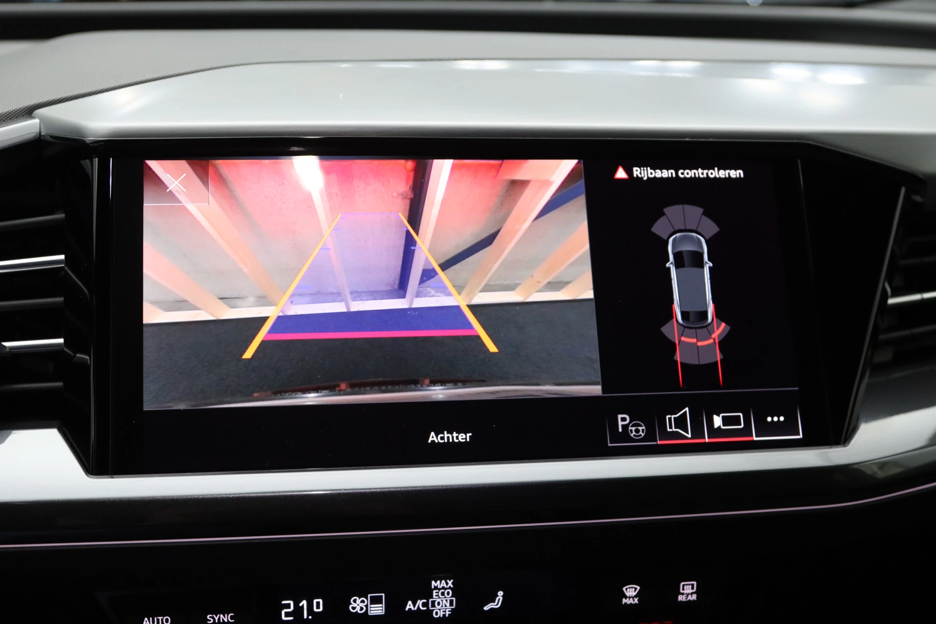 Hoofdafbeelding Audi Q4 Sportback e-tron