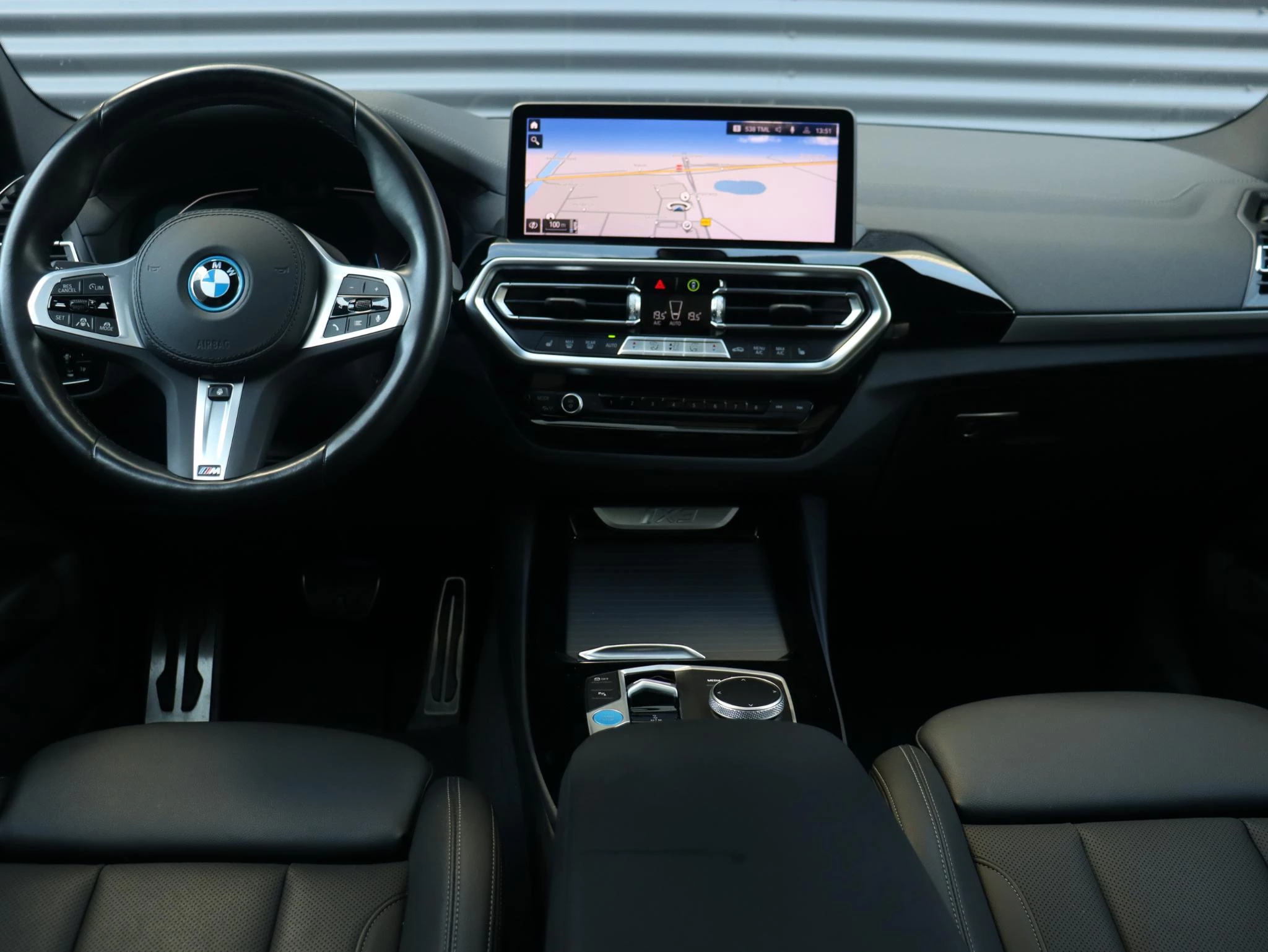 Hoofdafbeelding BMW iX3