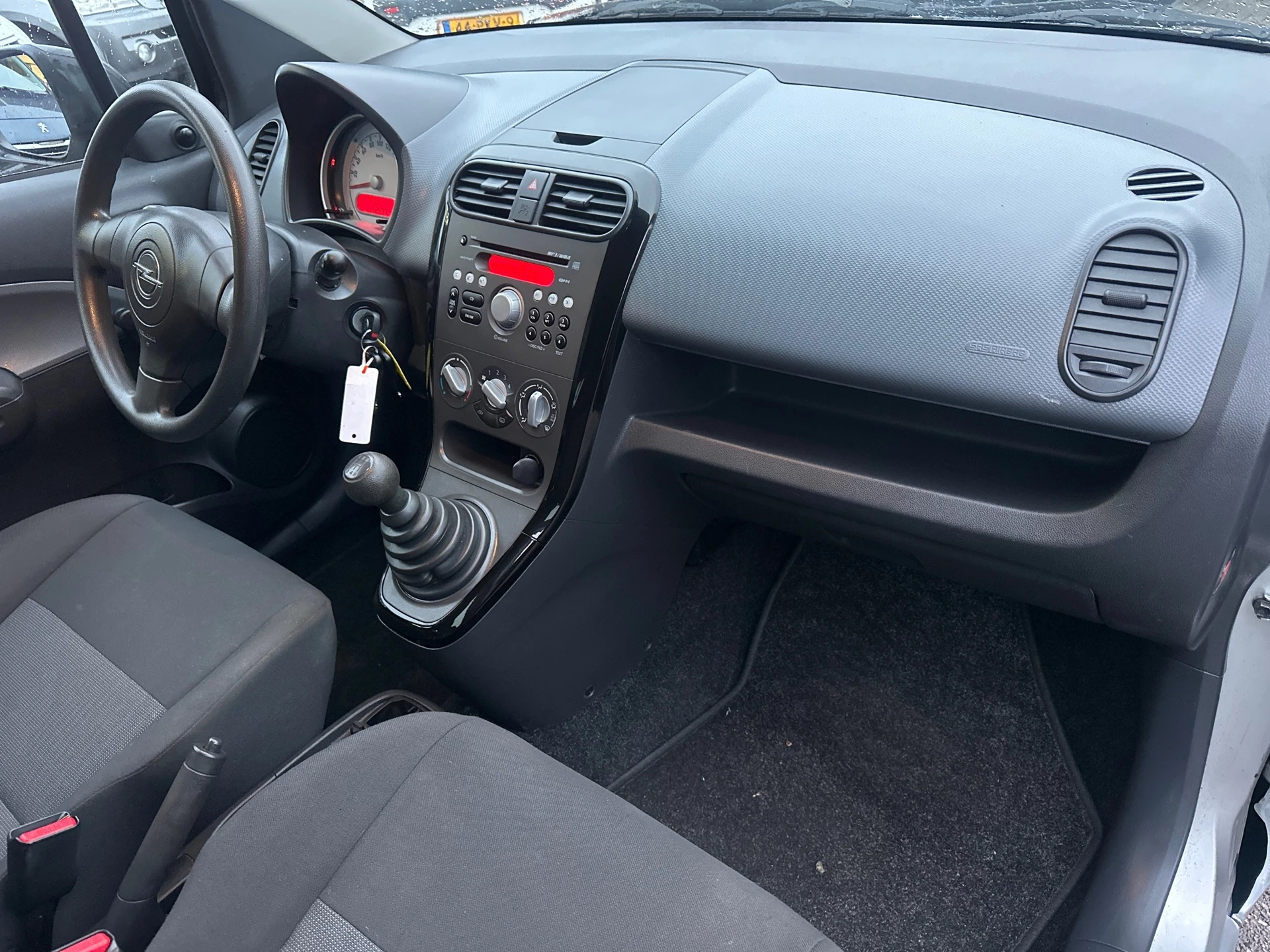 Hoofdafbeelding Opel Agila