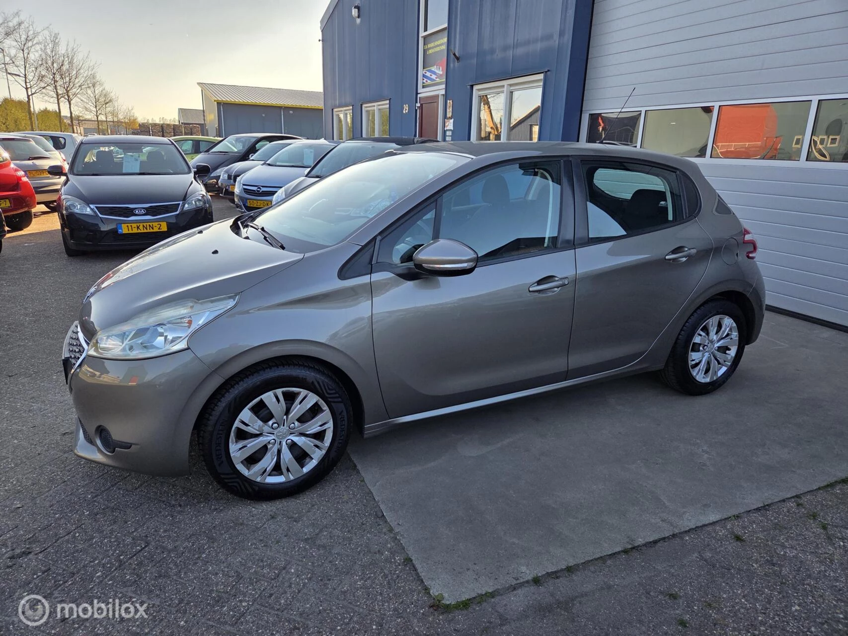 Hoofdafbeelding Peugeot 208
