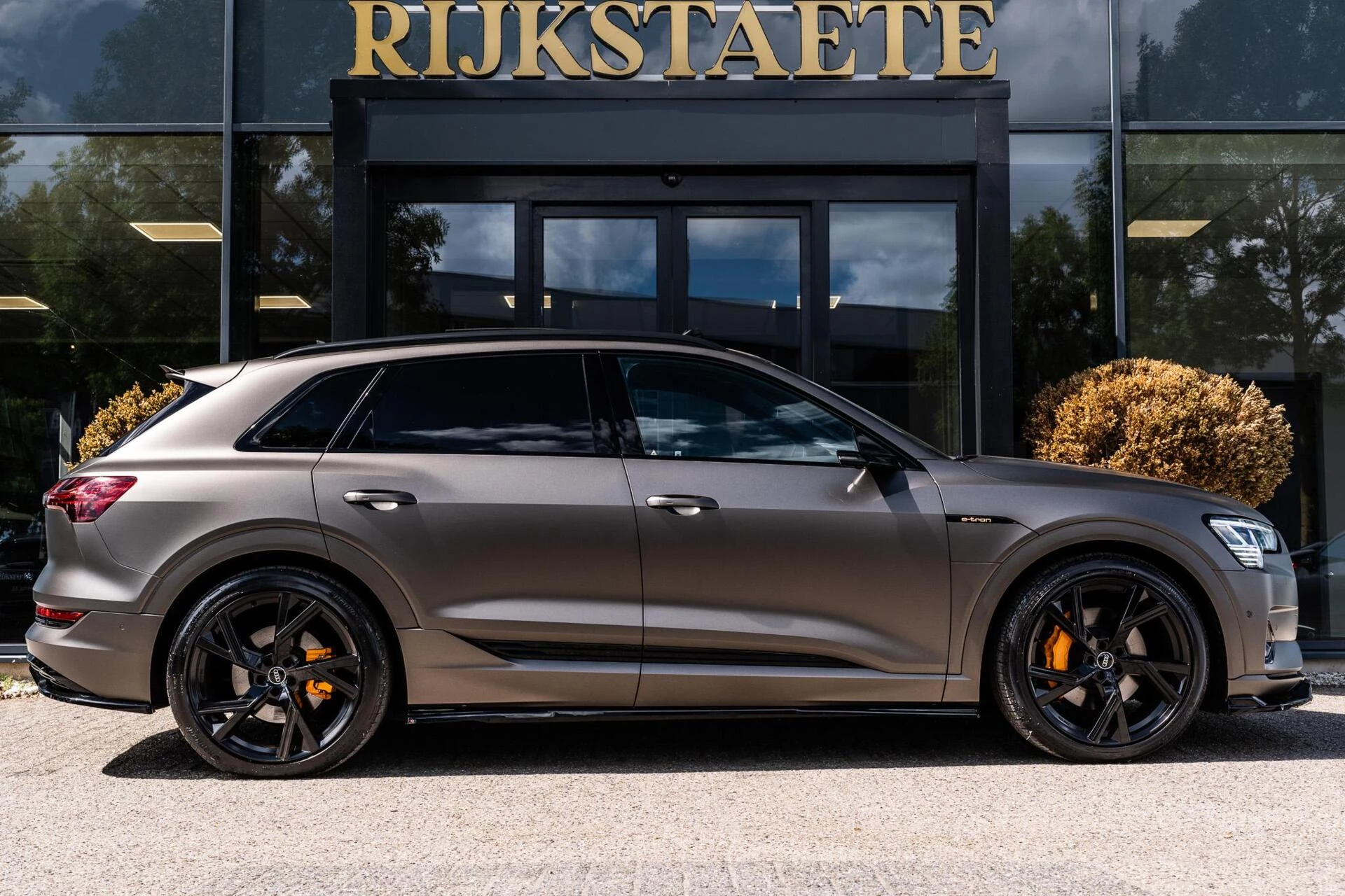Hoofdafbeelding Audi e-tron