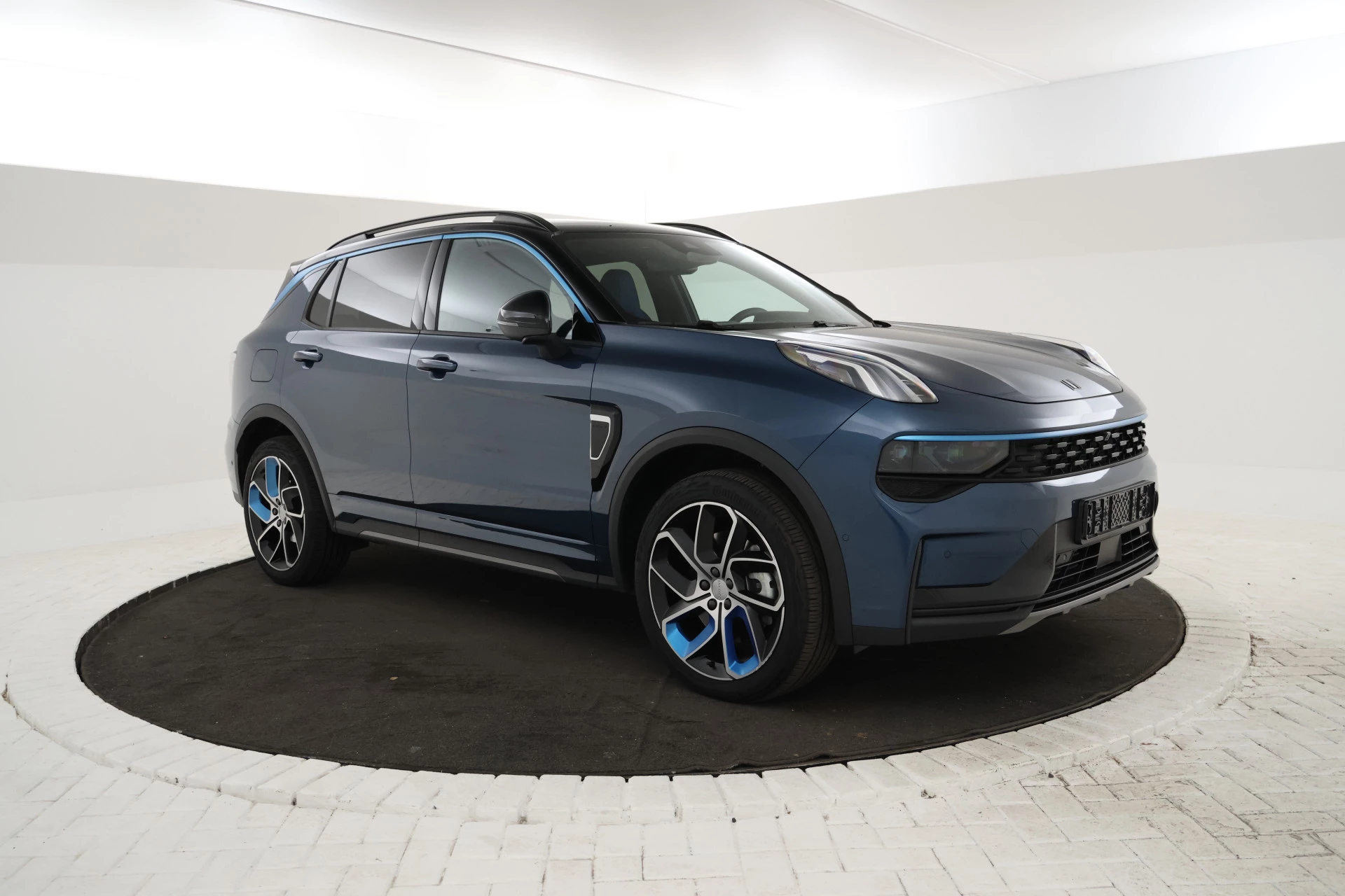 Hoofdafbeelding Lynk & Co 01