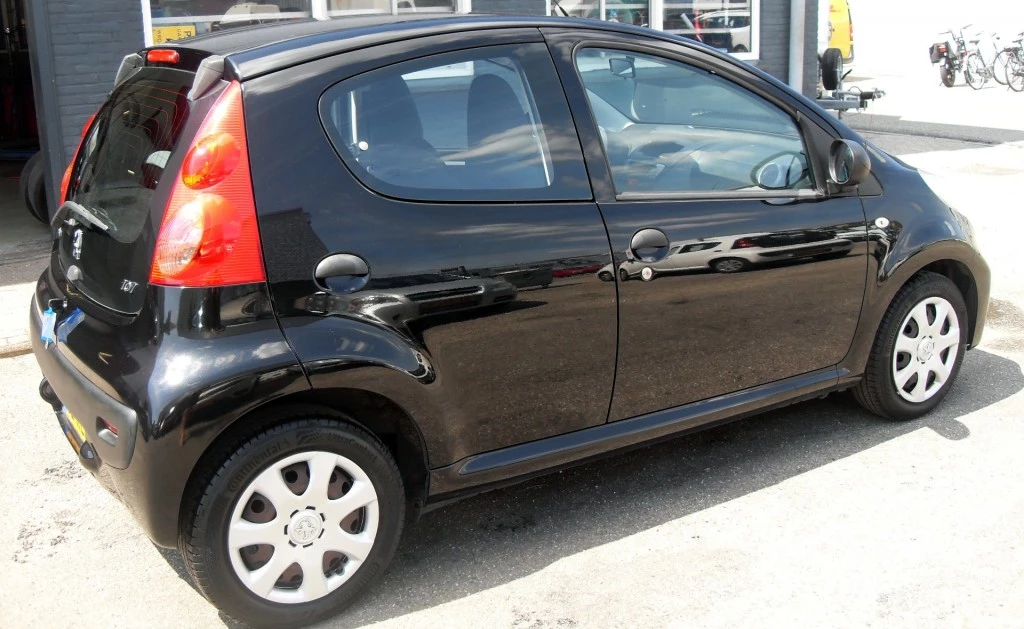 Hoofdafbeelding Peugeot 107