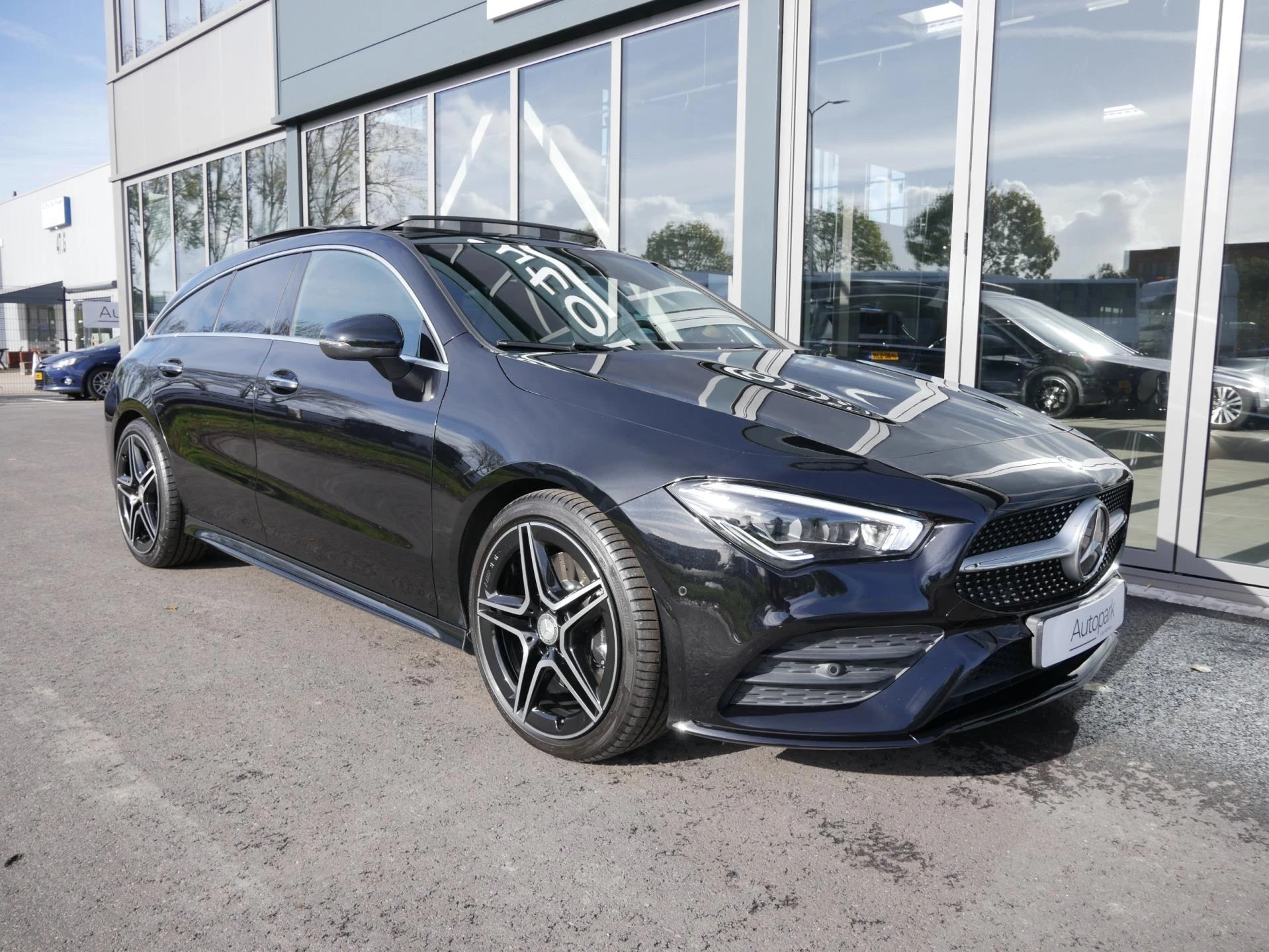 Hoofdafbeelding Mercedes-Benz CLA