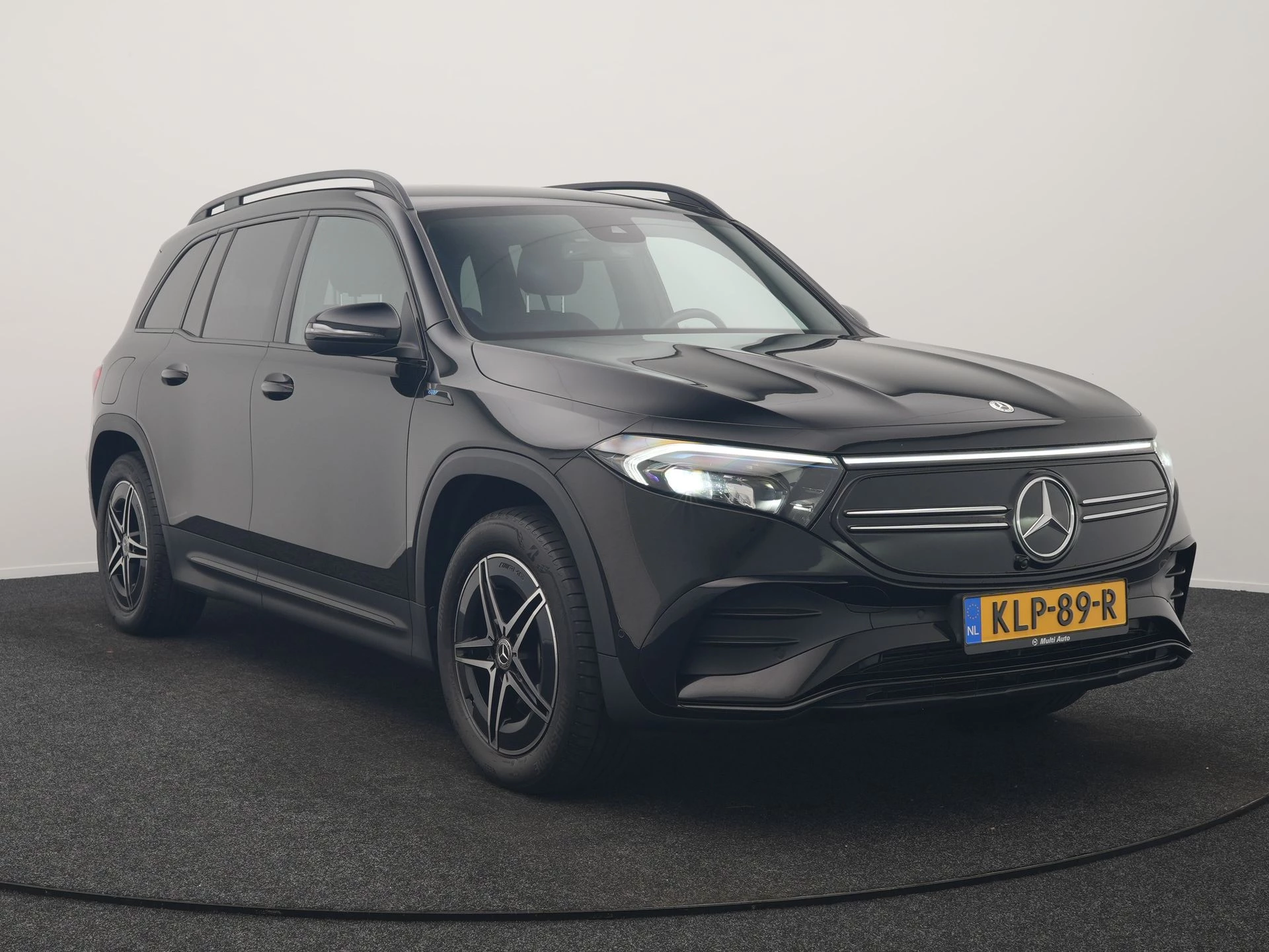 Hoofdafbeelding Mercedes-Benz EQB