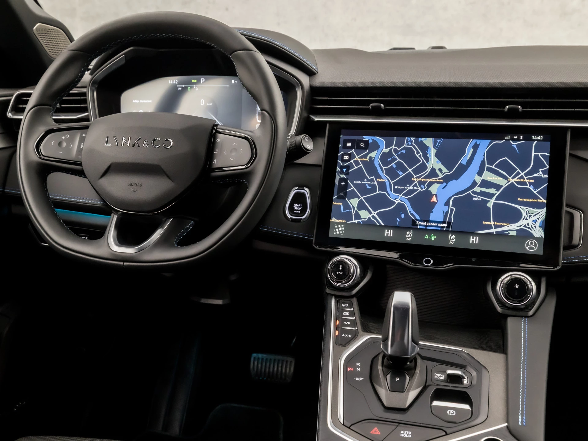 Hoofdafbeelding Lynk & Co 01