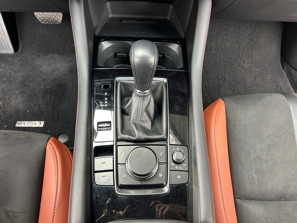 Hoofdafbeelding Mazda 3