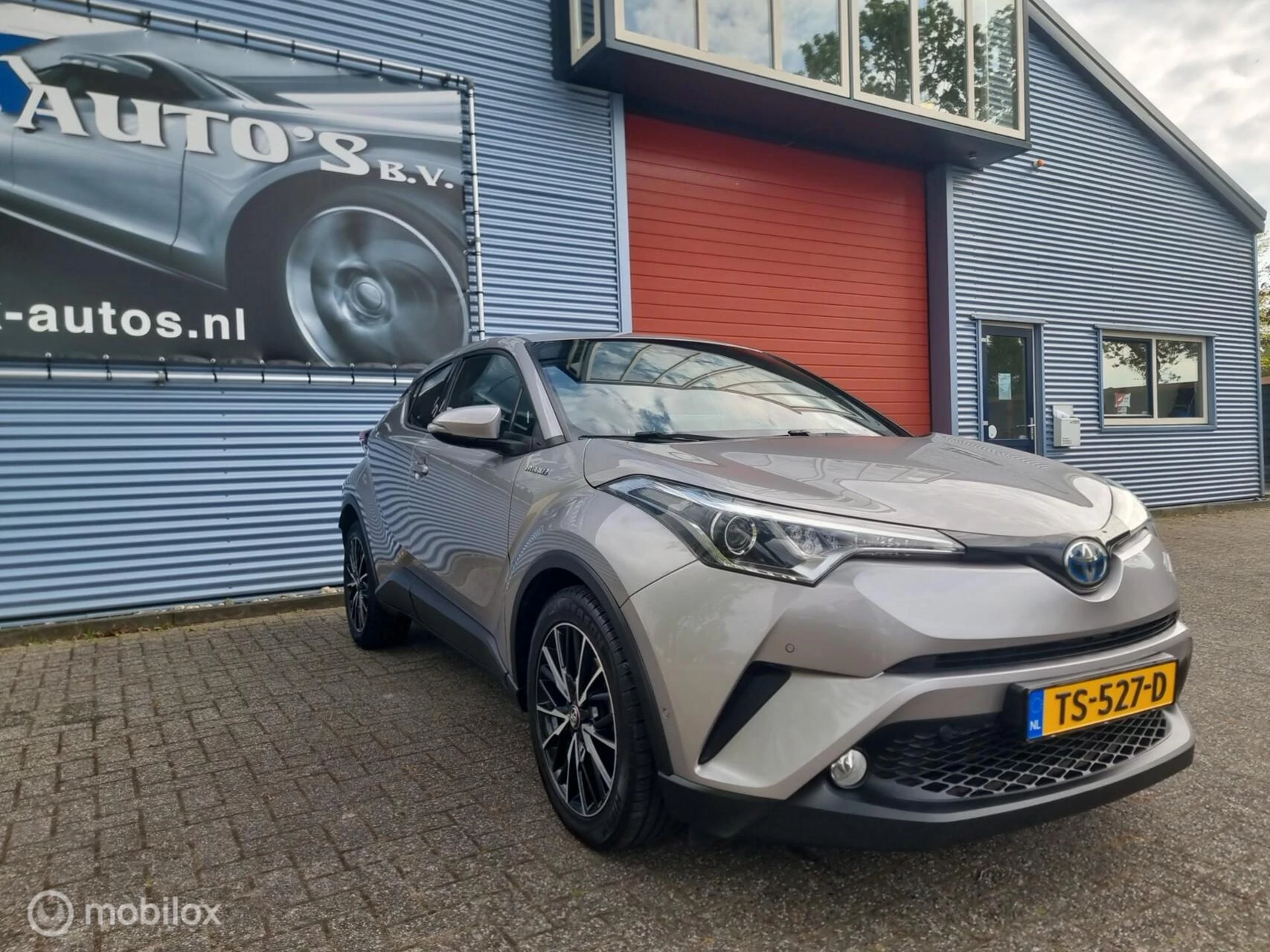 Hoofdafbeelding Toyota C-HR