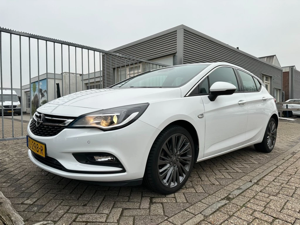 Hoofdafbeelding Opel Astra