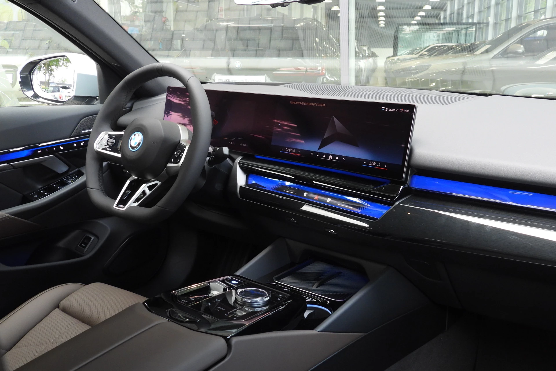 Hoofdafbeelding BMW i5