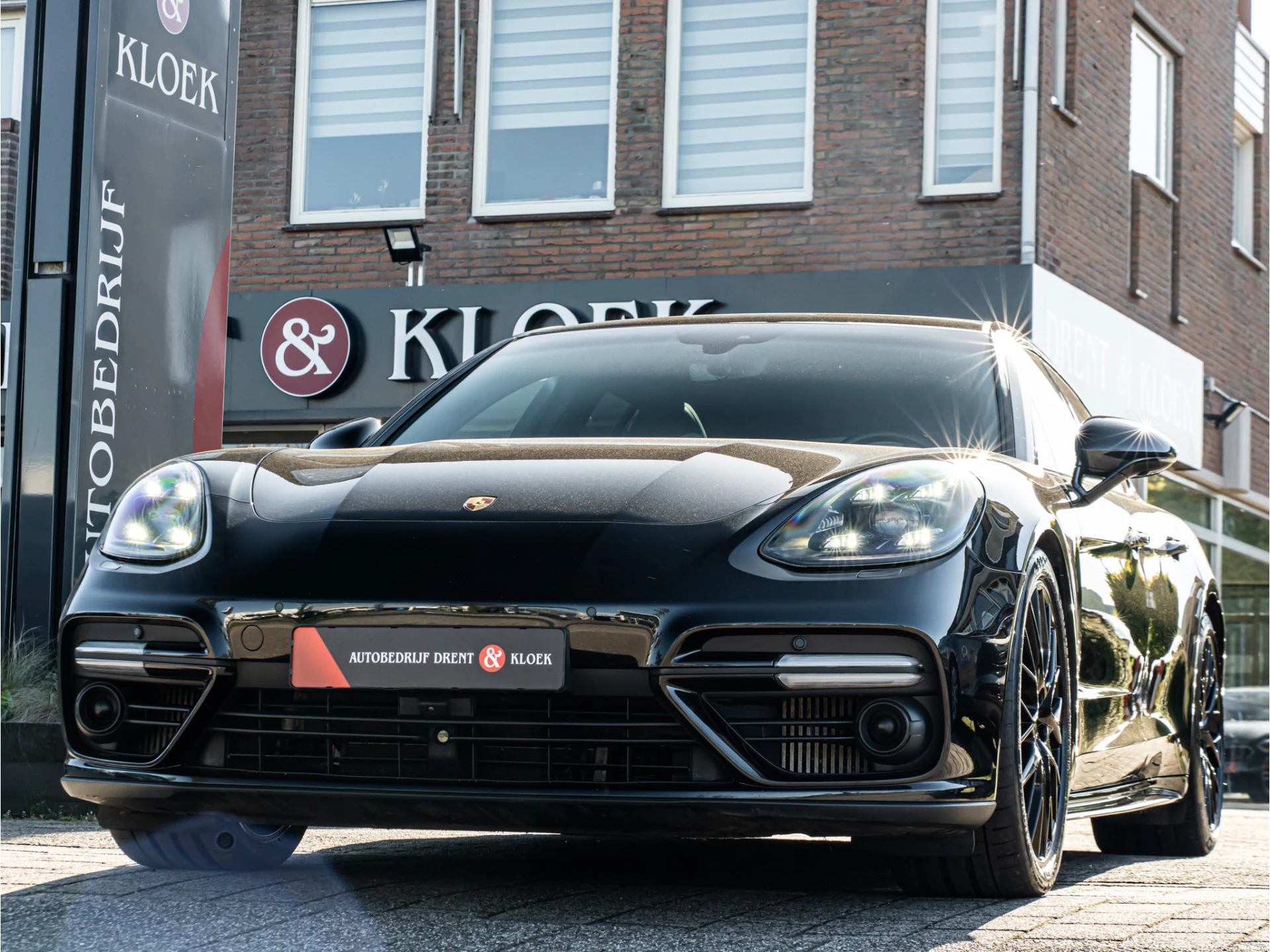 Hoofdafbeelding Porsche Panamera