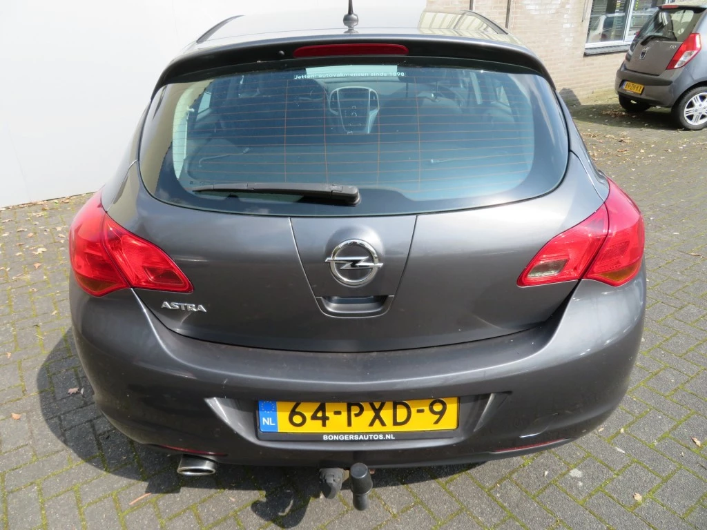Hoofdafbeelding Opel Astra