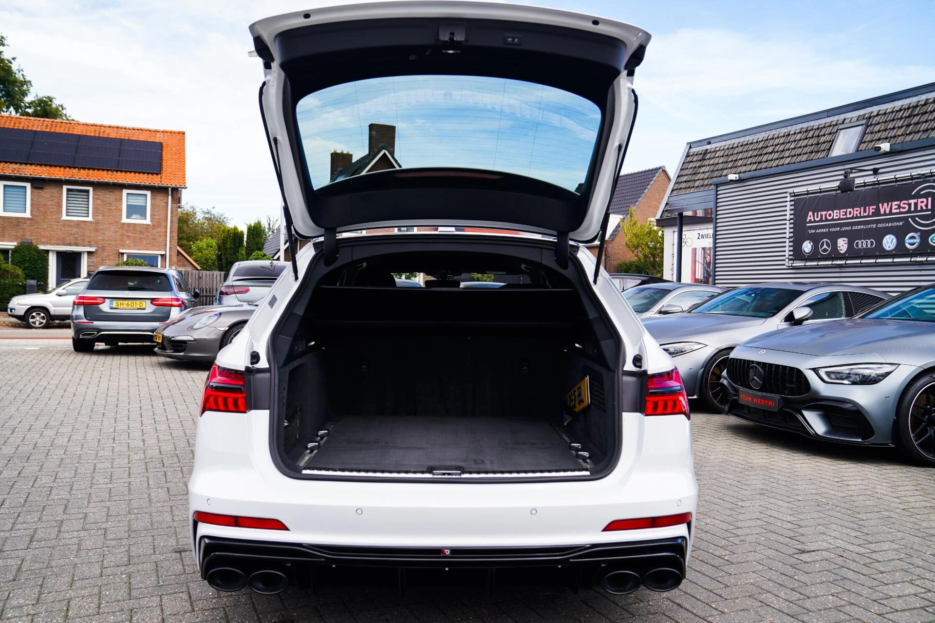 Hoofdafbeelding Audi A6