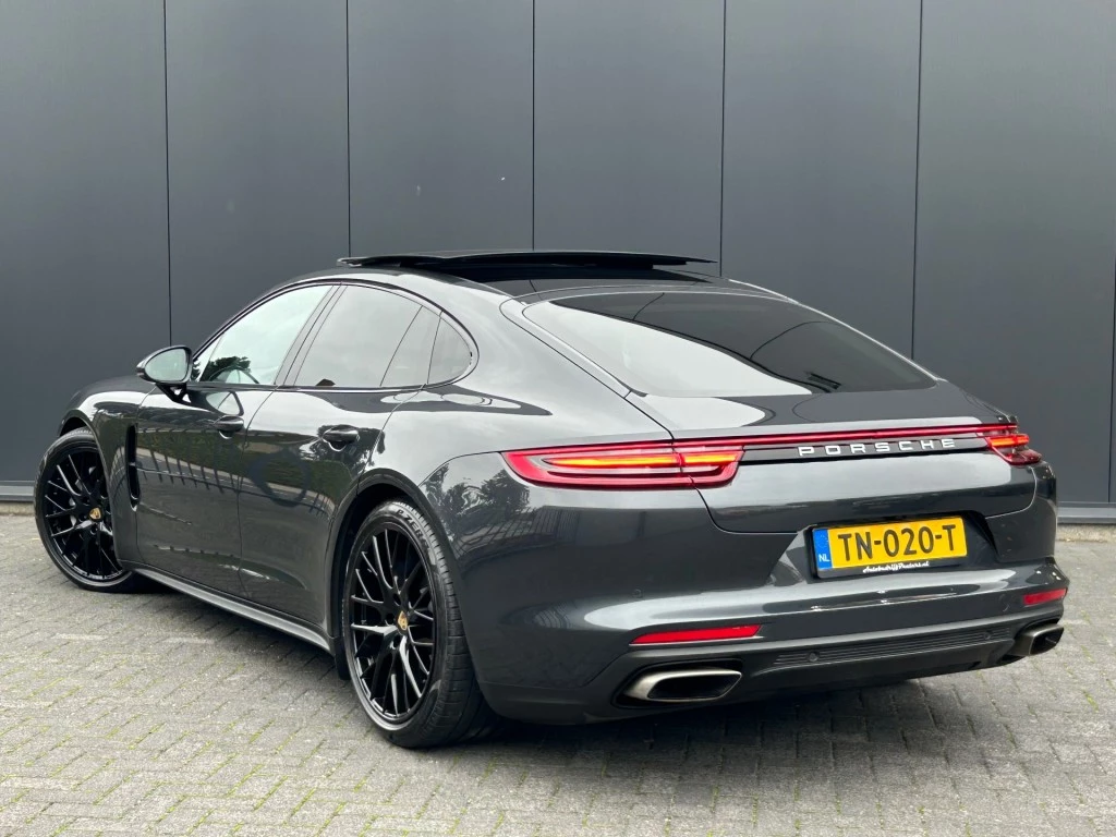 Hoofdafbeelding Porsche Panamera