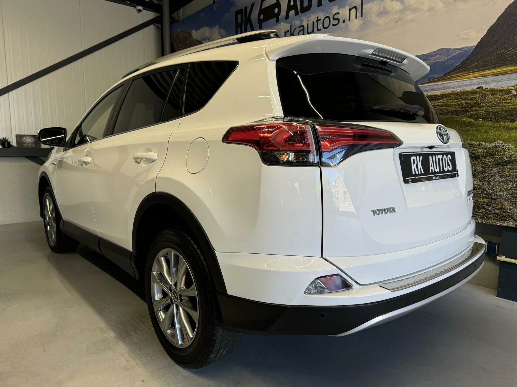 Hoofdafbeelding Toyota RAV4